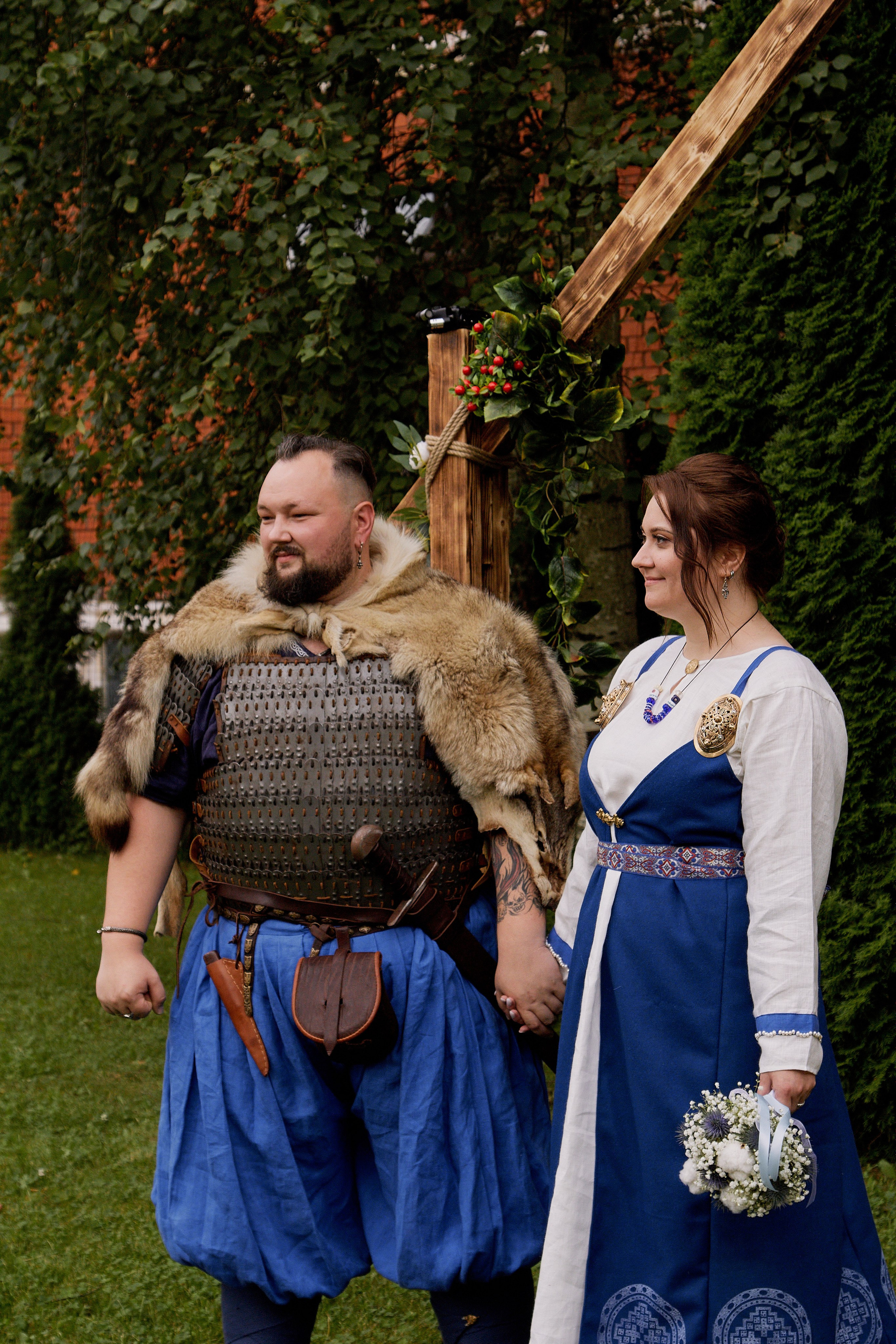 Юлия и Антон. Выездная роспись в стиле викингов. Фотограф лавстори Москва/МО Приятелева Ангелина