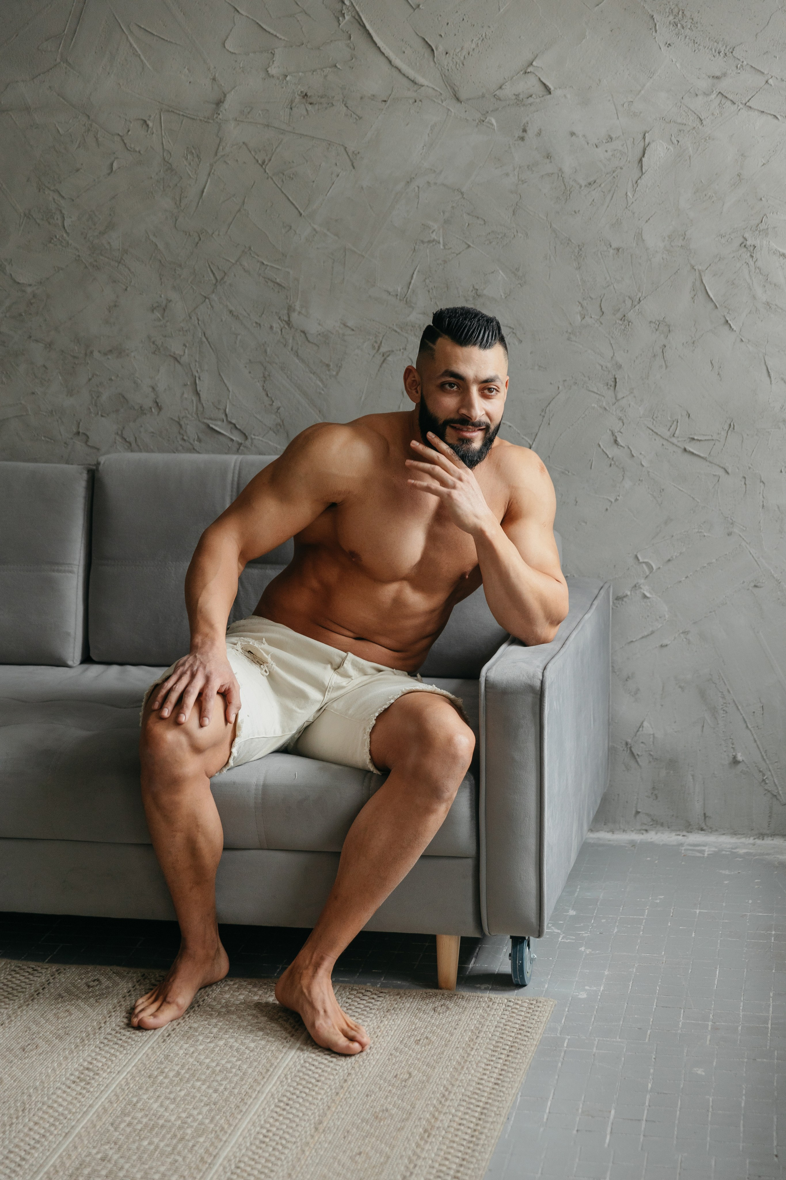 Оля и Уссама. Студия «Наше место». Дмитров. Фотограф в Твери Лагодная Яна