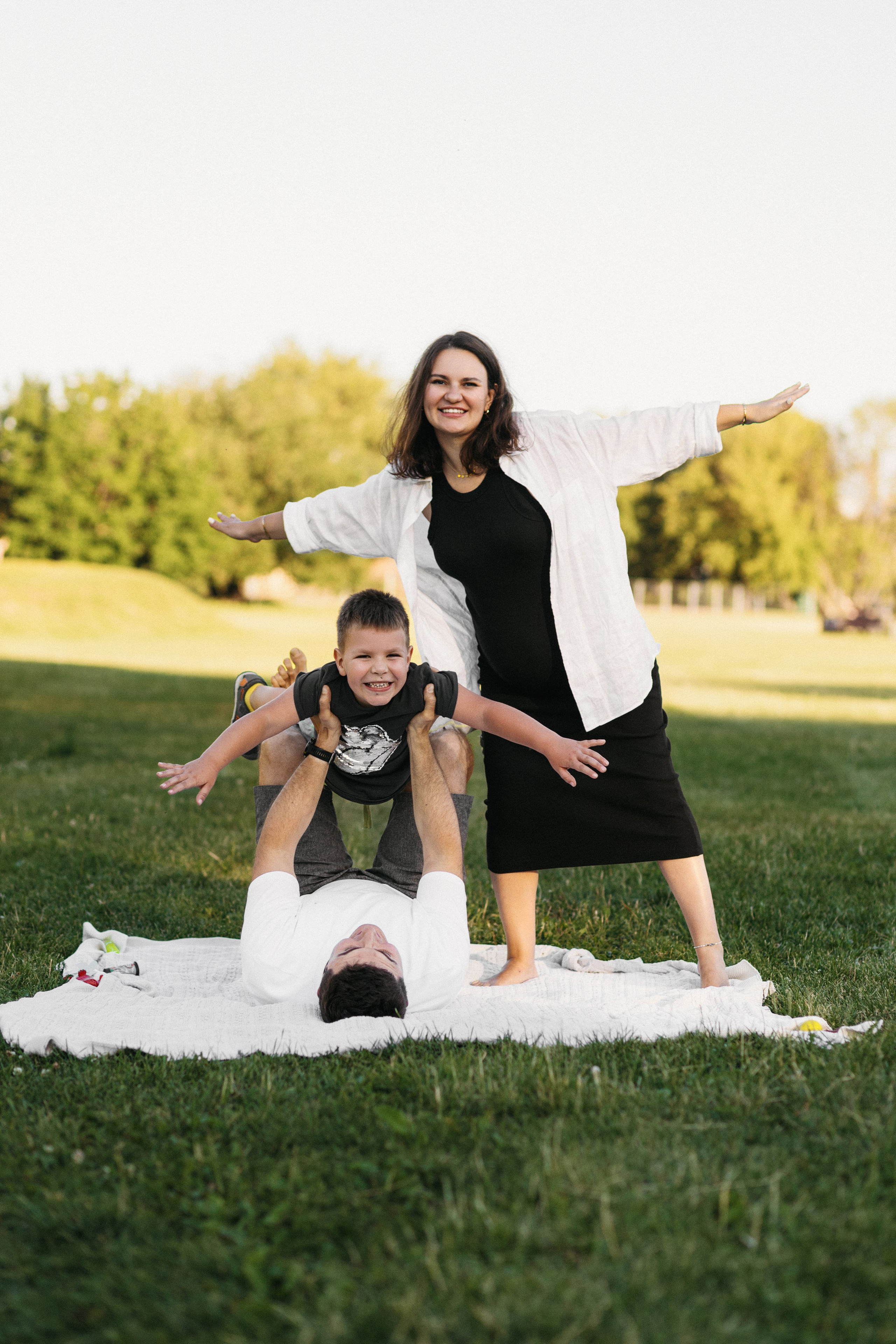 Семейная фотосессия в парке Коломенское. Портретный и семейный фотограф в Москве Мария Рослякова