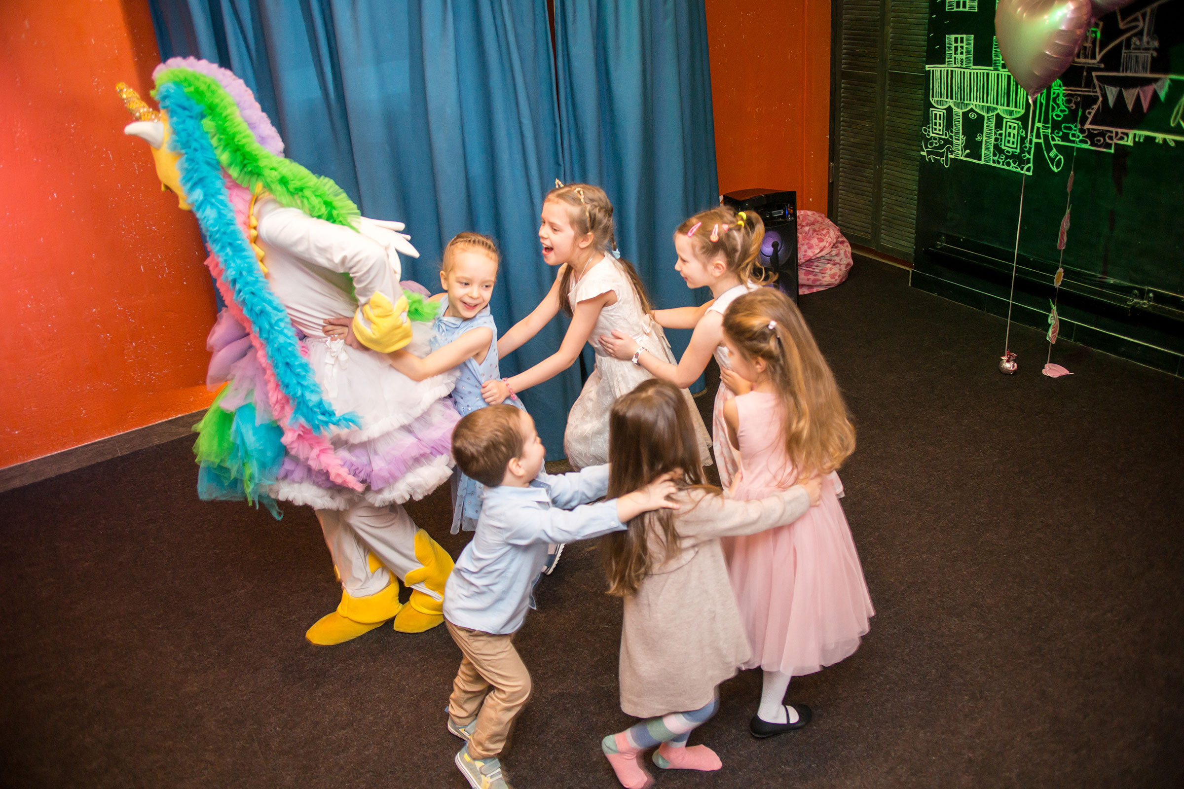 Репортажная съемка мероприятий. Профессиональная фотография и ретушь в Санкт-Петербурге