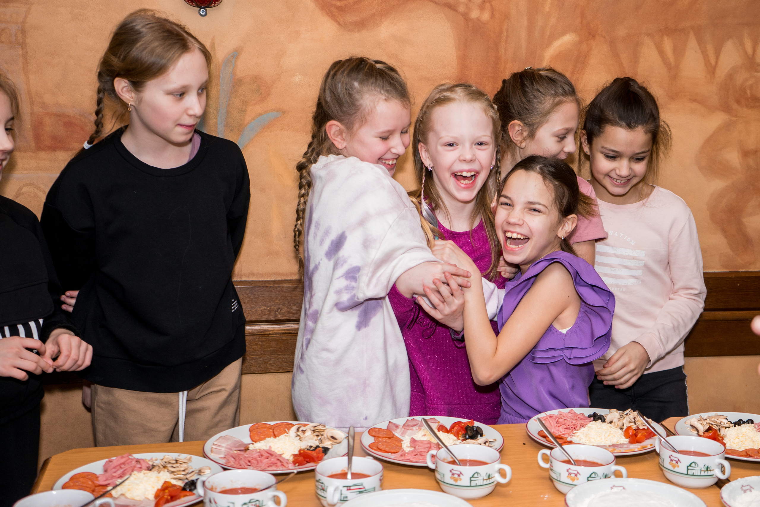 Репортажная съемка мероприятий. Профессиональная фотография и ретушь в Санкт-Петербурге