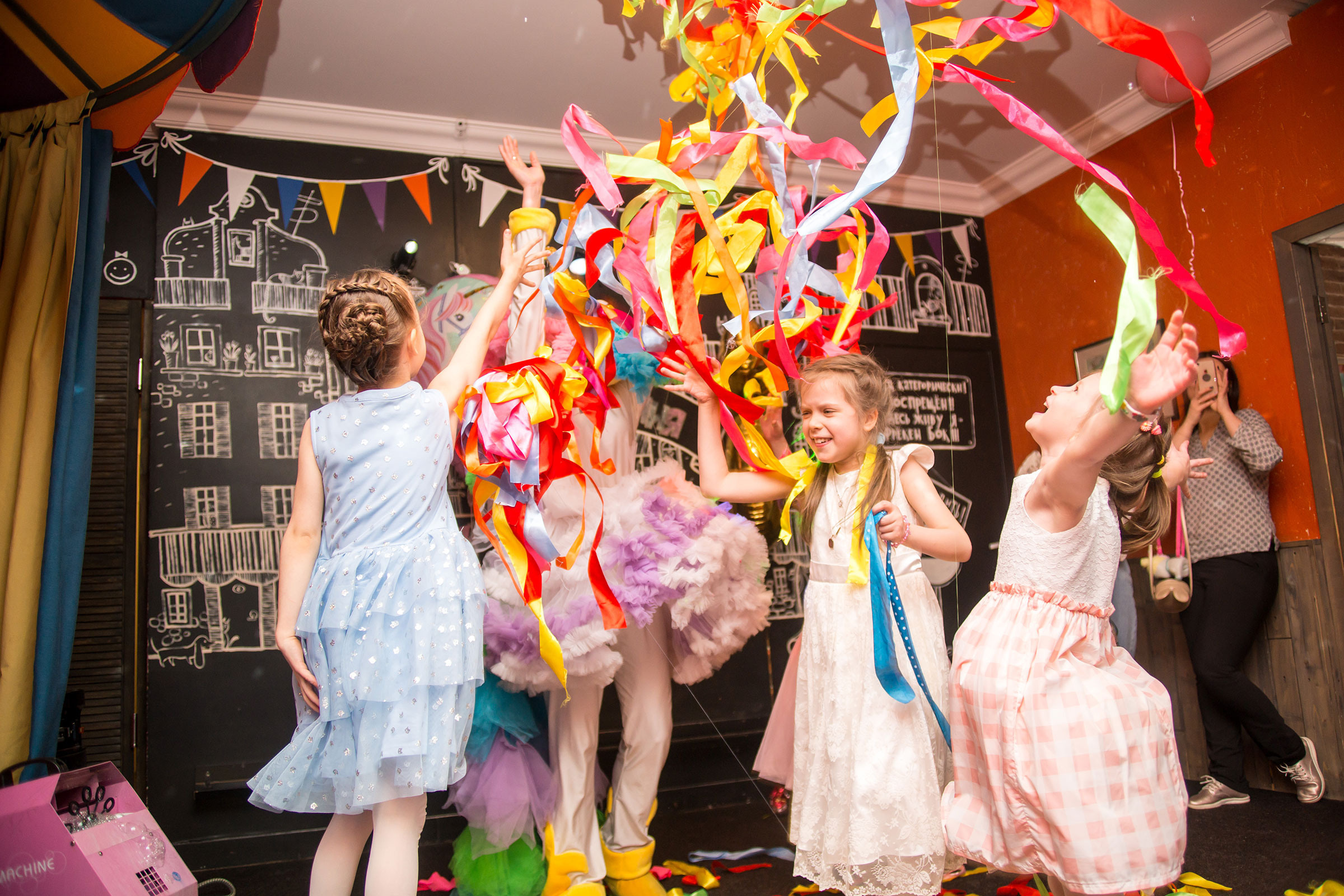 Репортажная съемка мероприятий. Профессиональная фотография и ретушь в Санкт-Петербурге