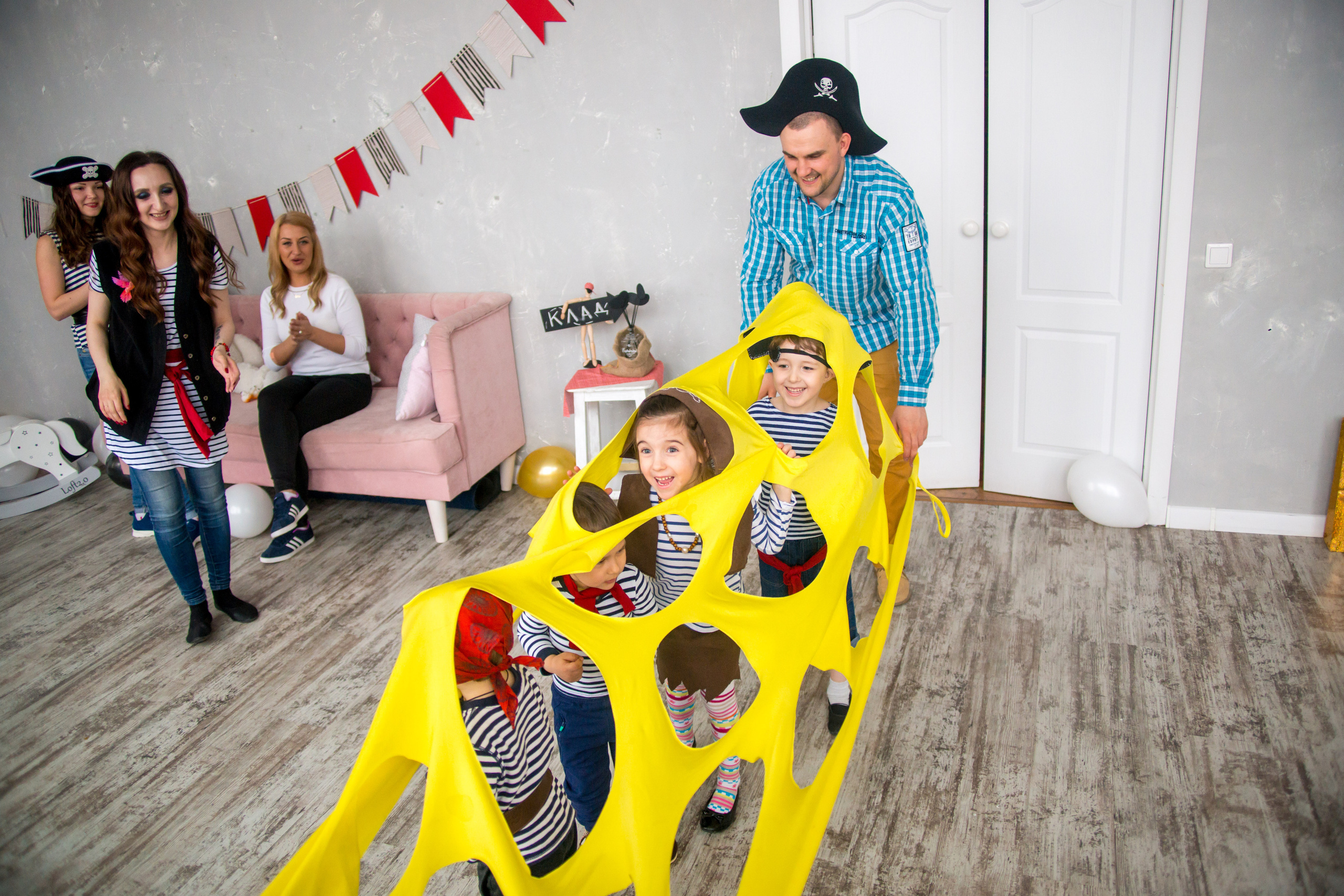 Репортажная съемка мероприятий. Профессиональная фотография и ретушь в Санкт-Петербурге