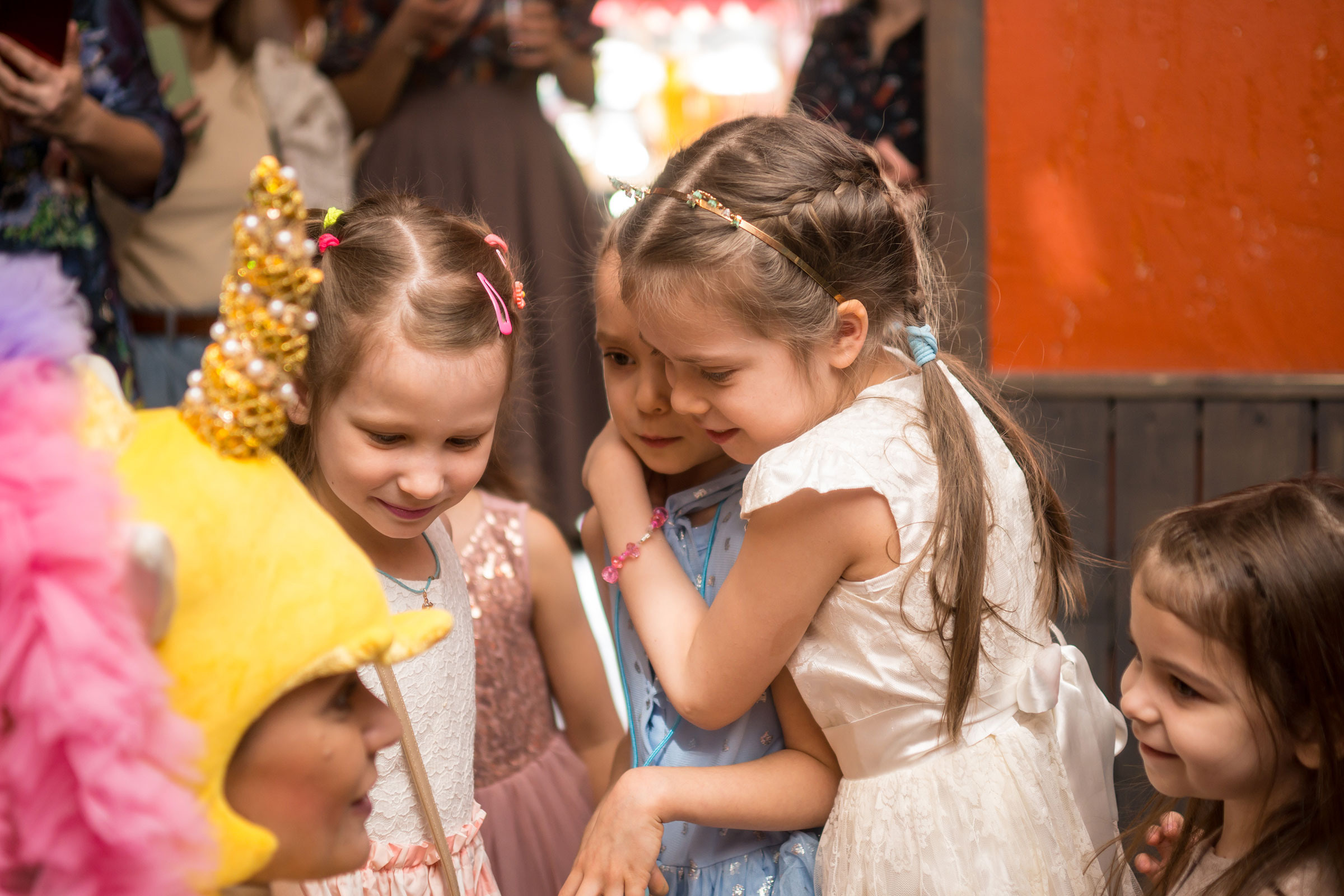 Репортажная съемка мероприятий. Профессиональная фотография и ретушь в Санкт-Петербурге