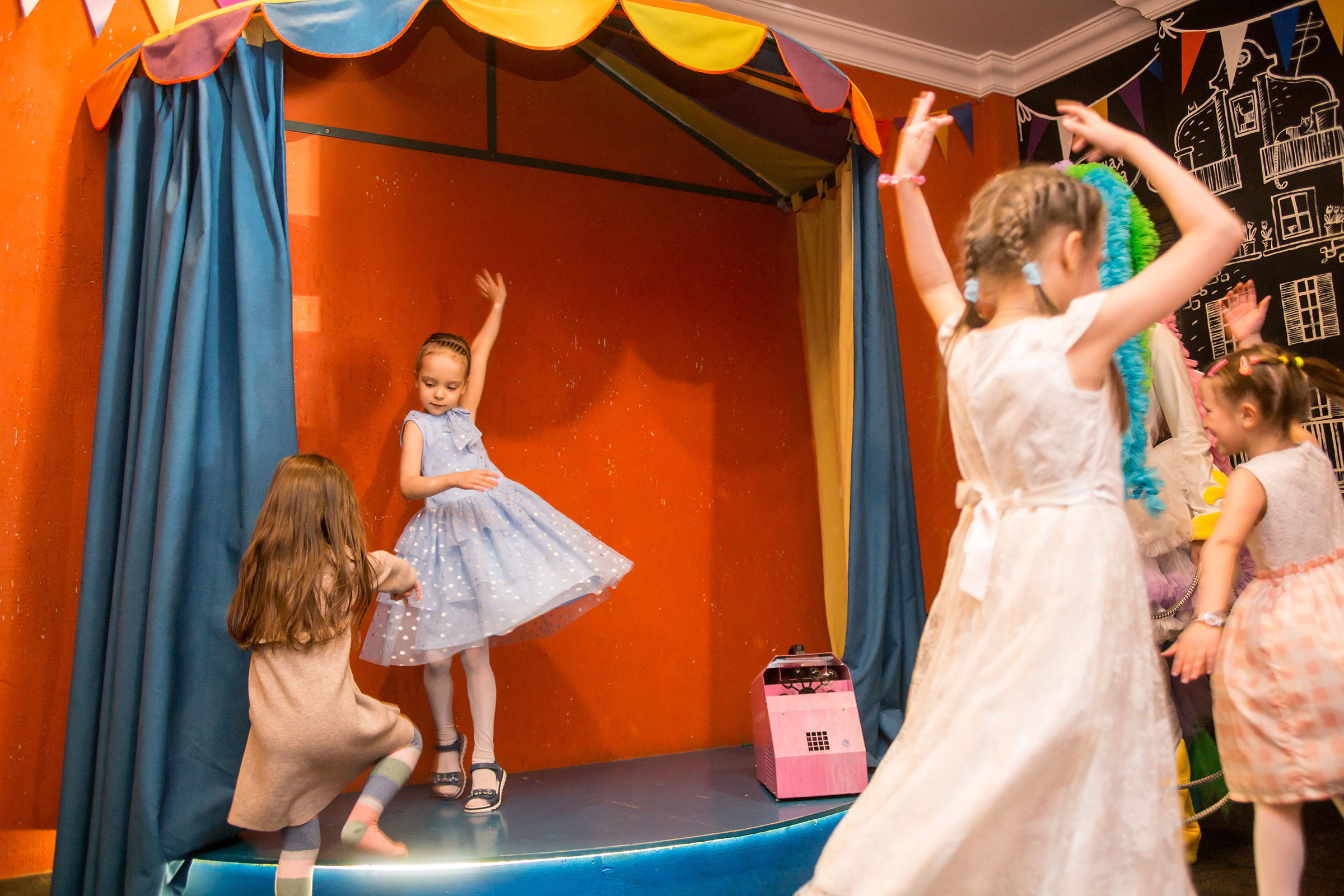 Репортажная съемка мероприятий. Профессиональная фотография и ретушь в Санкт-Петербурге