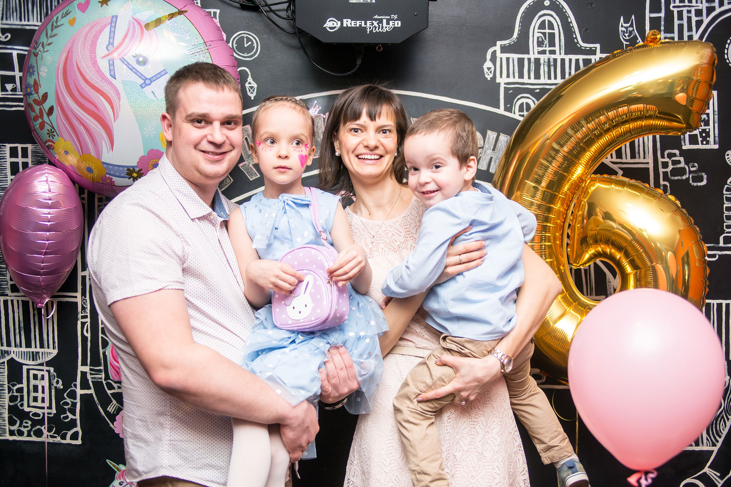 Репортажная съемка мероприятий. Профессиональная фотография и ретушь в Санкт-Петербурге