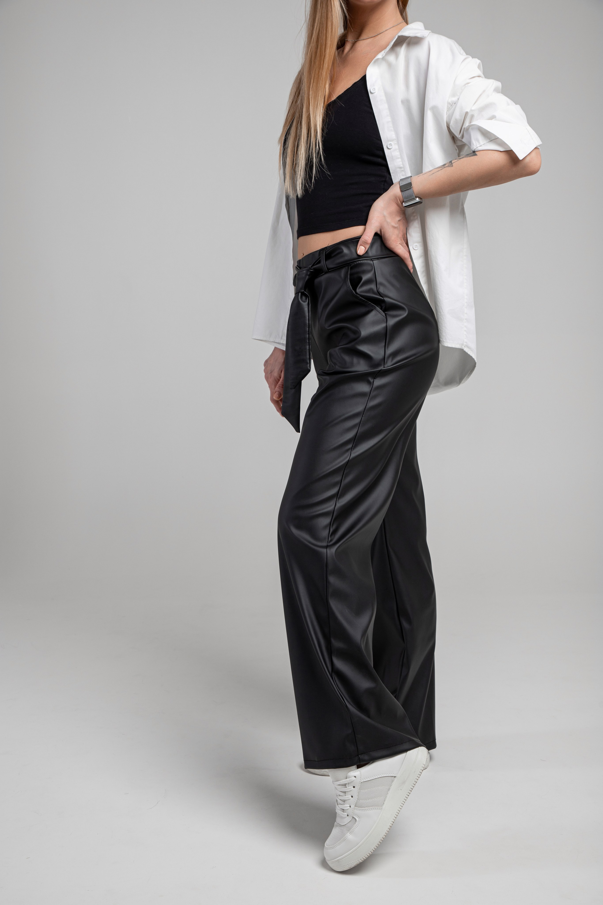 Брюки. Фотограф Денис Лесковский (Тюмень)