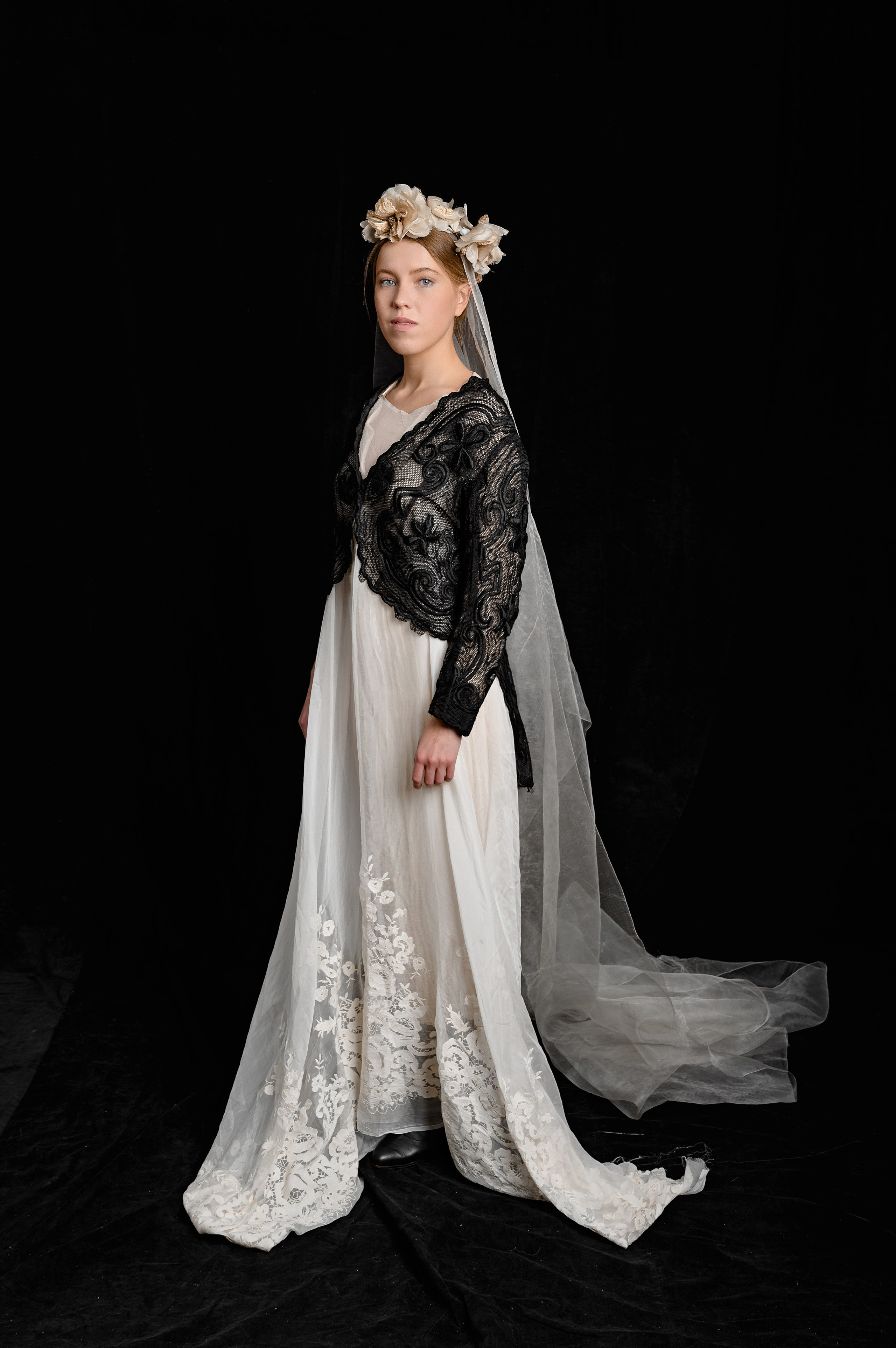 АФИША СПЕКТАКЛЯ «БЕДНОСТЬ НЕ ПОРОК». РЕПОРТАЖНЫЙ И БИЗНЕС ФОТОГРАФ В МОСКВЕ, ЕГОР НИКОЛАЕВ