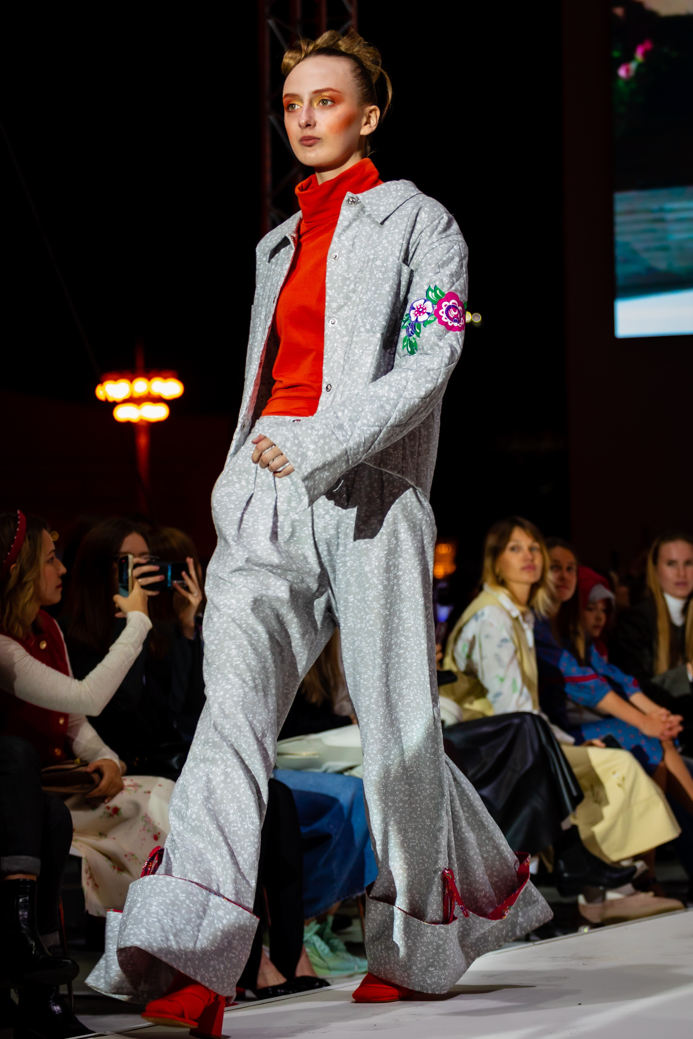 Фото с показа NOVIKOVA DSN и Шуйские ситцы MFW 29.08.25. Фотосессии и репортаж — Фотограф в Москве — Рина Серёгина