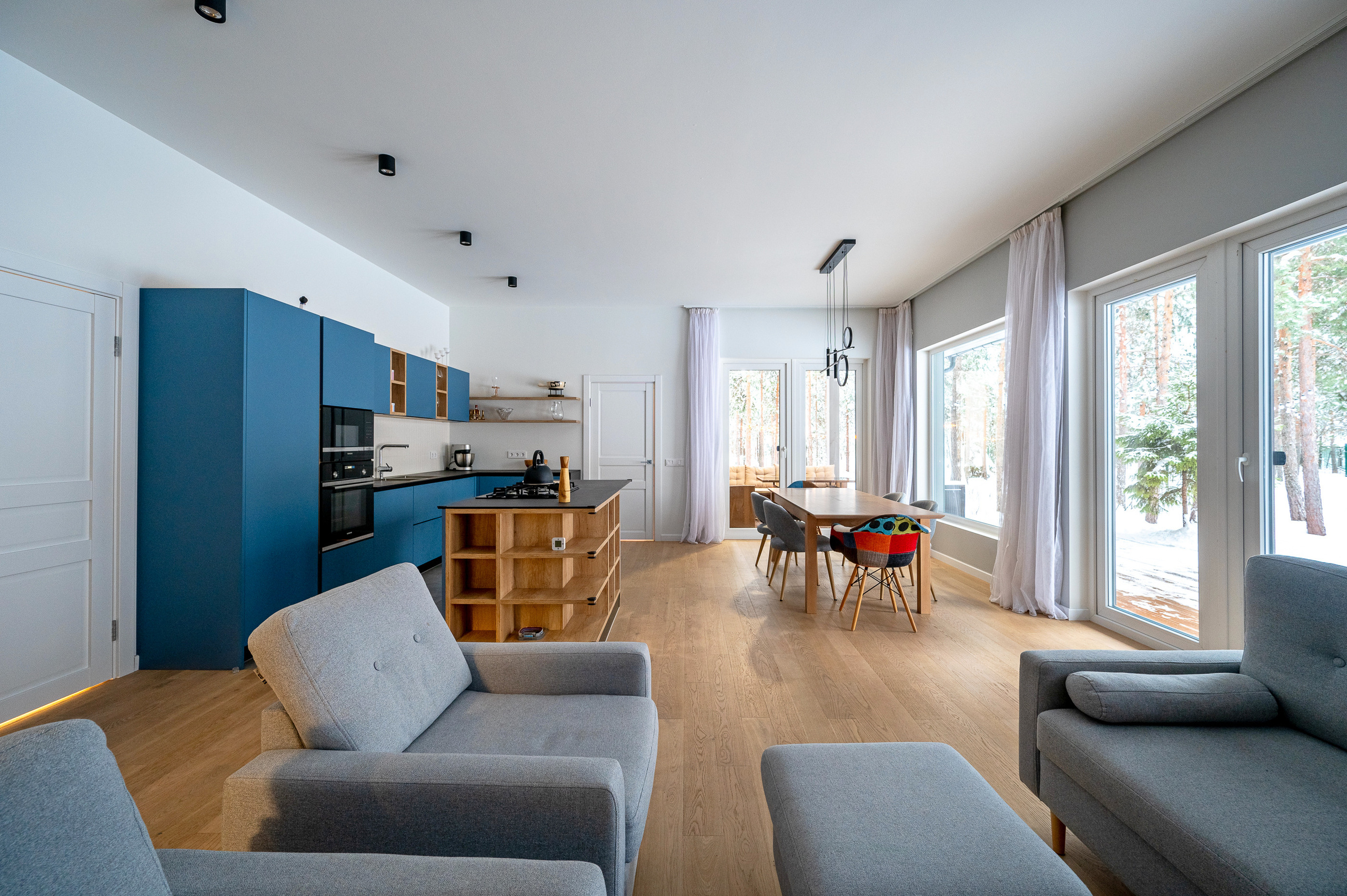 Дом на продажу в Курортном районе. Интерьерный фотограф. Фото- видеосъемка недвижимости Санкт-Петербург