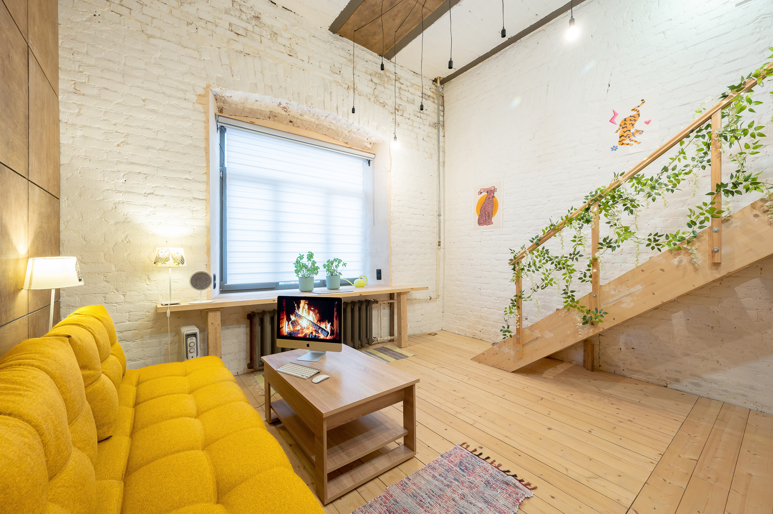 Студия для сдачи в аренду в историческом центре Спб. Интерьерный фотограф. Фото- видеосъемка недвижимости Санкт-Петербург