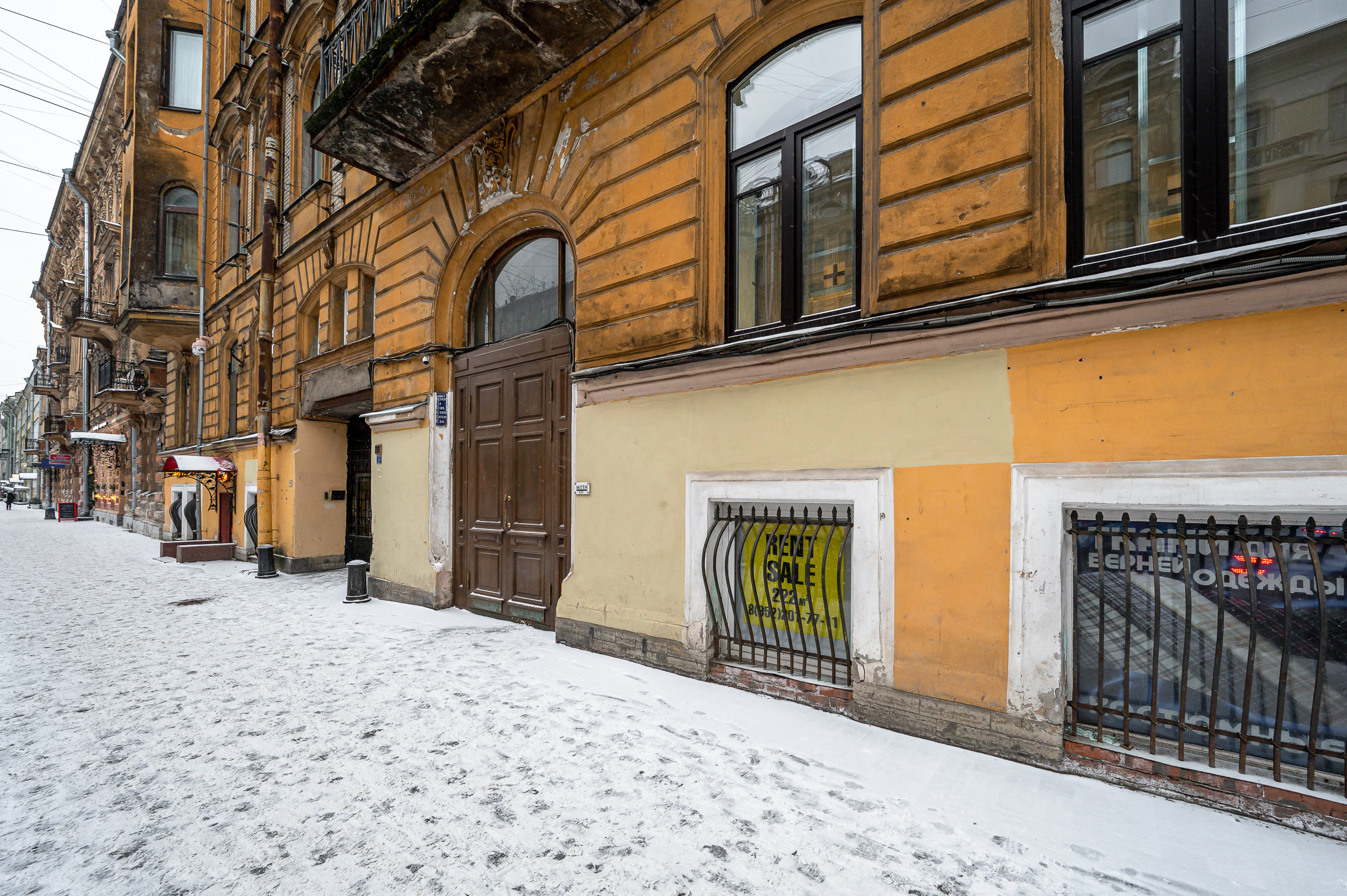 Студия для сдачи в аренду в историческом центре Спб. Интерьерный фотограф. Фото- видеосъемка недвижимости Санкт-Петербург