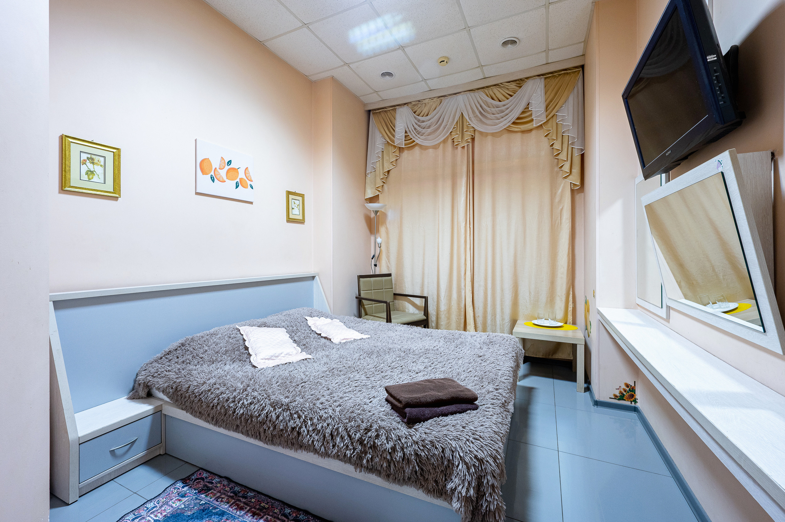 Сеть отелей Лимон санкт-Петербург. Интерьерный фотограф. Фото- видеосъемка недвижимости Санкт-Петербург