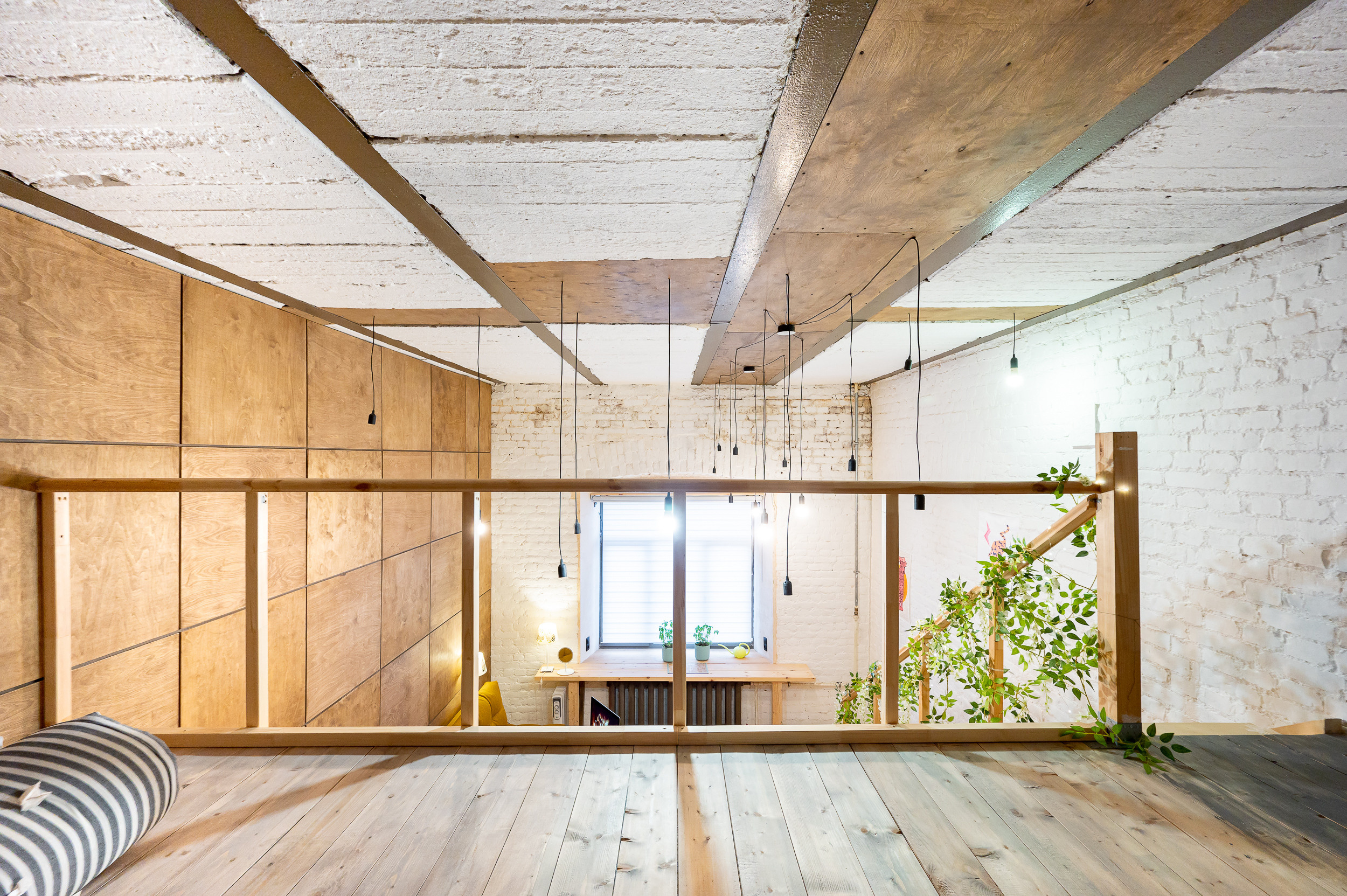 Студия для сдачи в аренду в историческом центре Спб. Интерьерный фотограф. Фото- видеосъемка недвижимости Санкт-Петербург