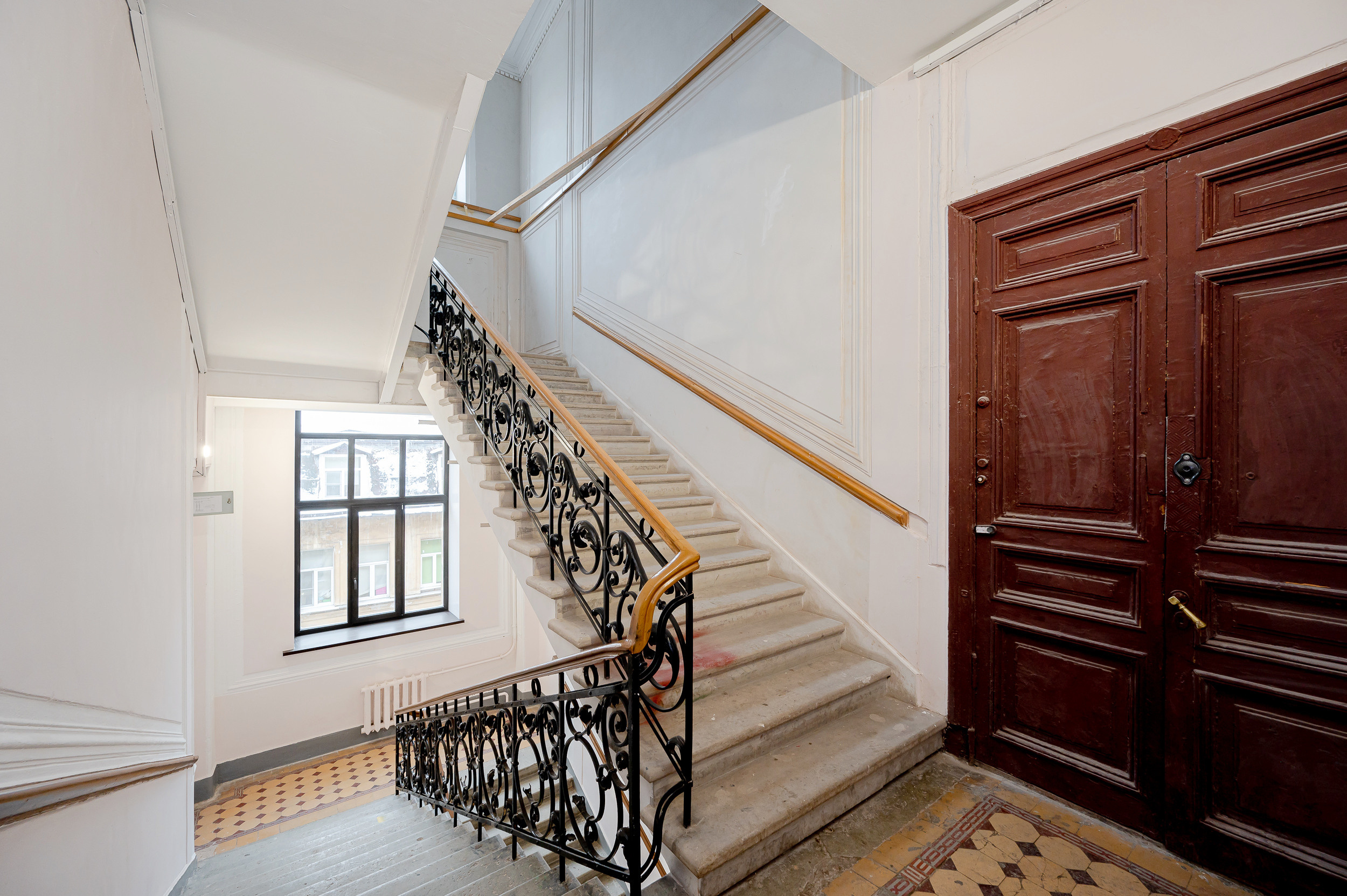 Студия для сдачи в аренду в историческом центре Спб. Интерьерный фотограф. Фото- видеосъемка недвижимости Санкт-Петербург