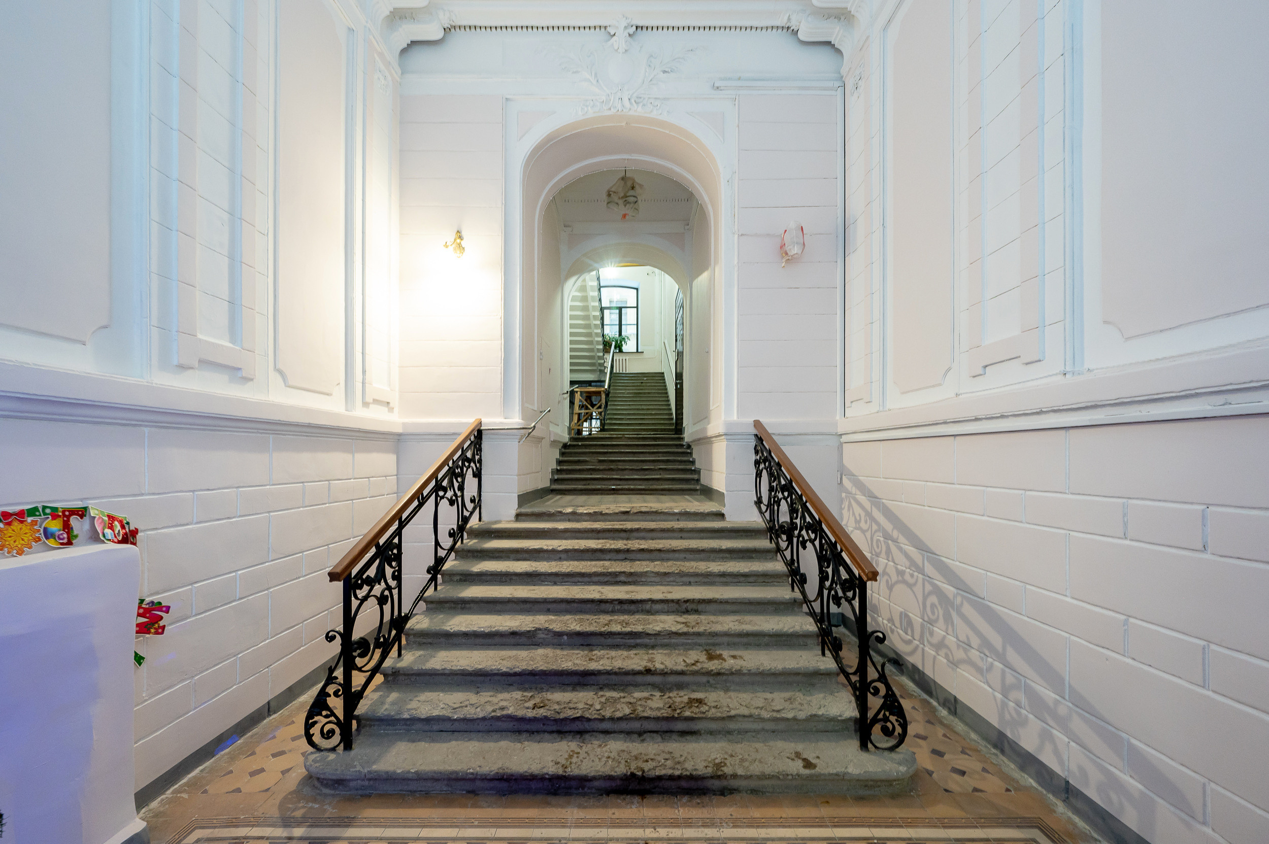 Студия для сдачи в аренду в историческом центре Спб. Интерьерный фотограф. Фото- видеосъемка недвижимости Санкт-Петербург