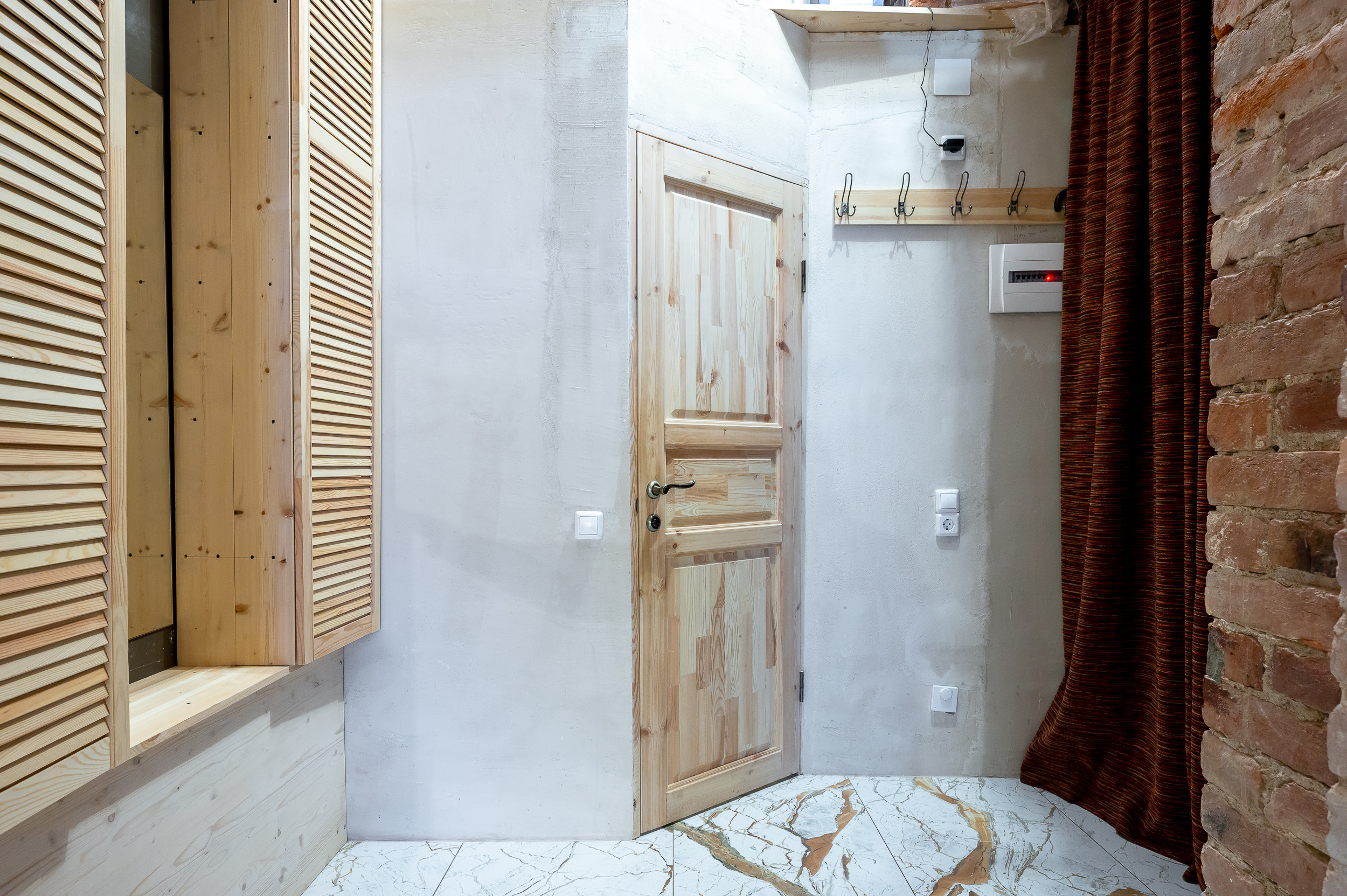 Студия для сдачи в аренду в историческом центре Спб. Интерьерный фотограф. Фото- видеосъемка недвижимости Санкт-Петербург