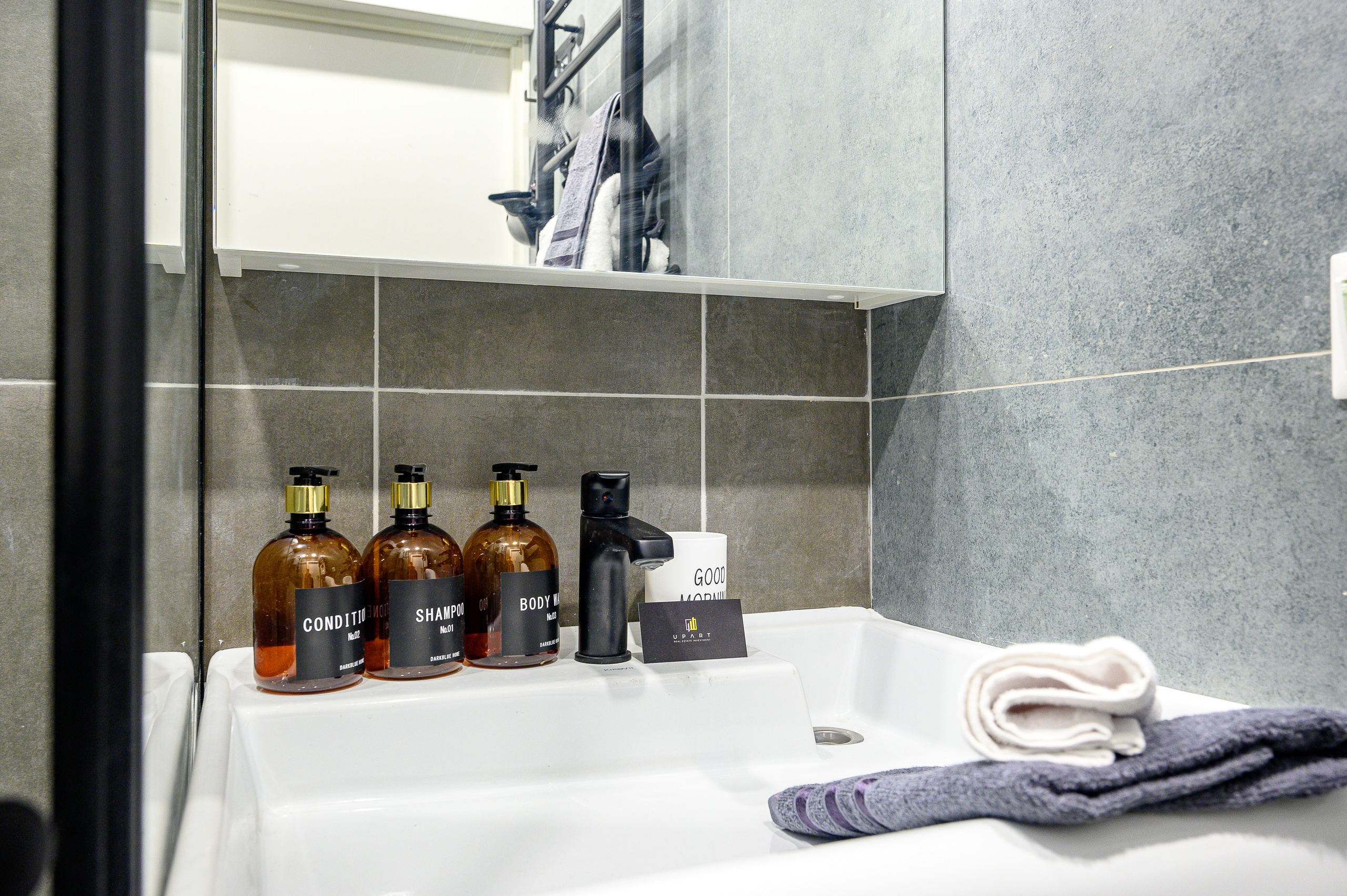 Студия под сдачу в аренду. Интерьерный фотограф. Фото- видеосъемка недвижимости Санкт-Петербург