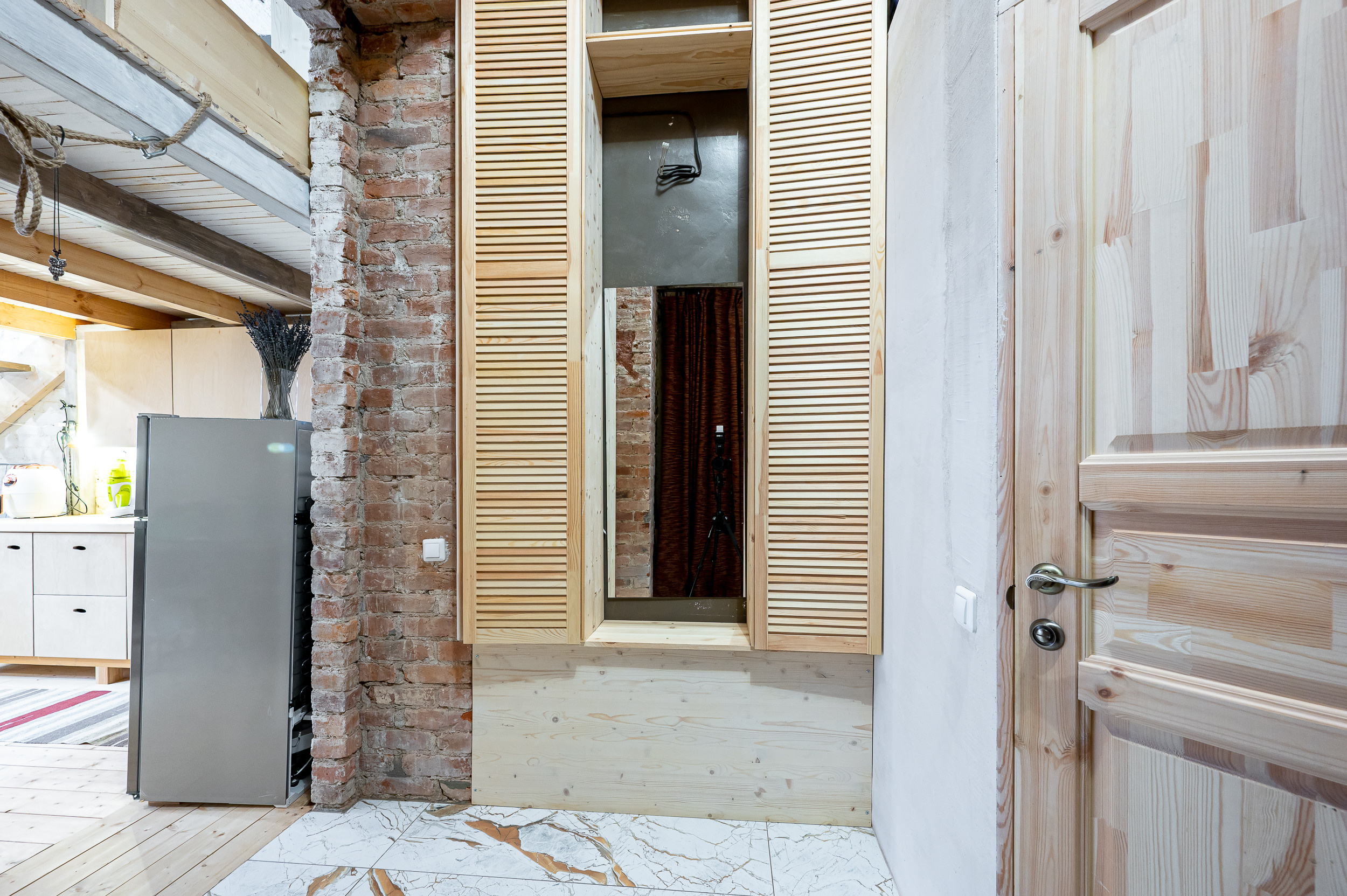 Студия для сдачи в аренду в историческом центре Спб. Интерьерный фотограф. Фото- видеосъемка недвижимости Санкт-Петербург