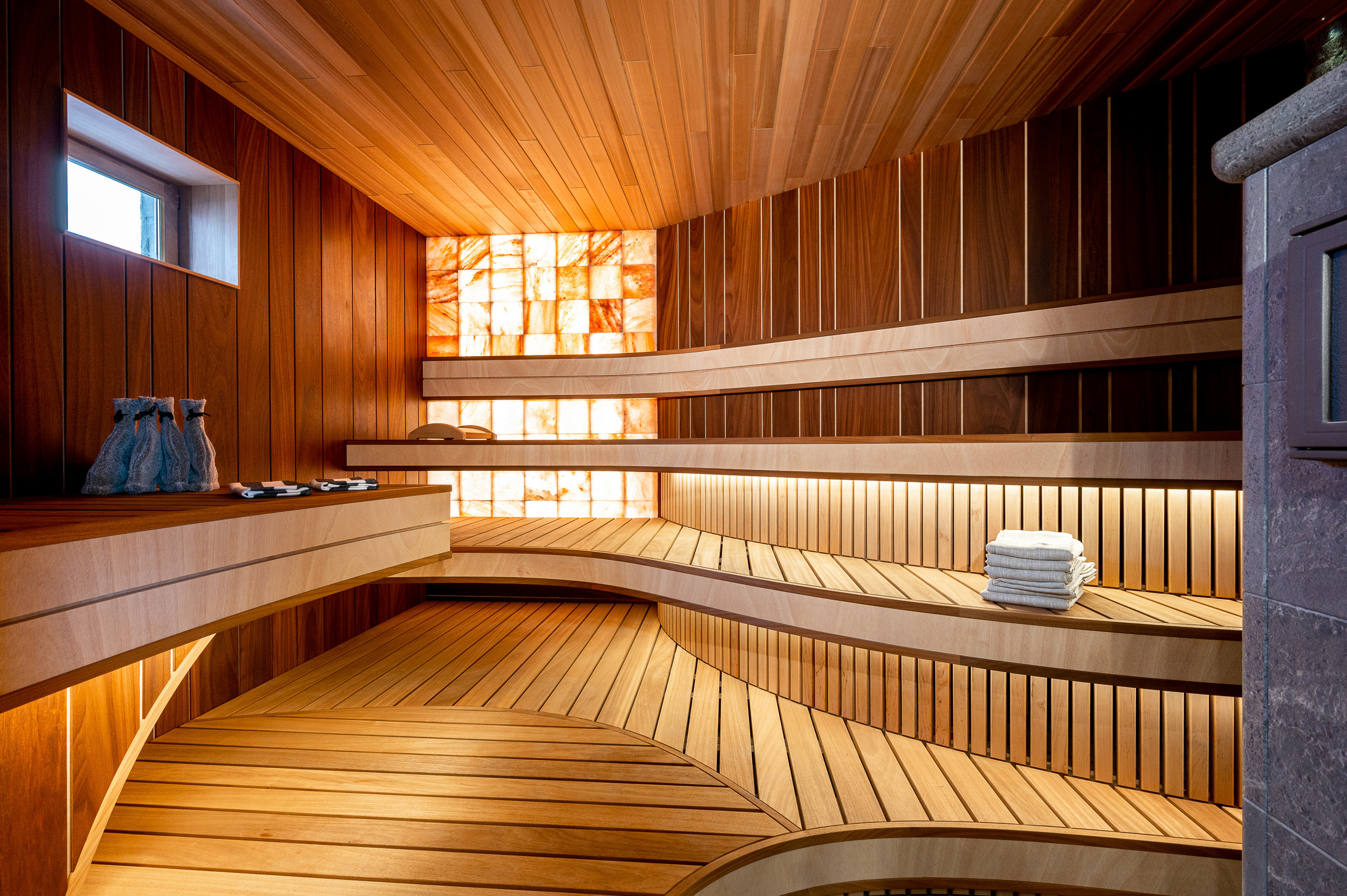 Баня в Ленинградской области. Интерьерный фотограф. Фото- видеосъемка недвижимости Санкт-Петербург