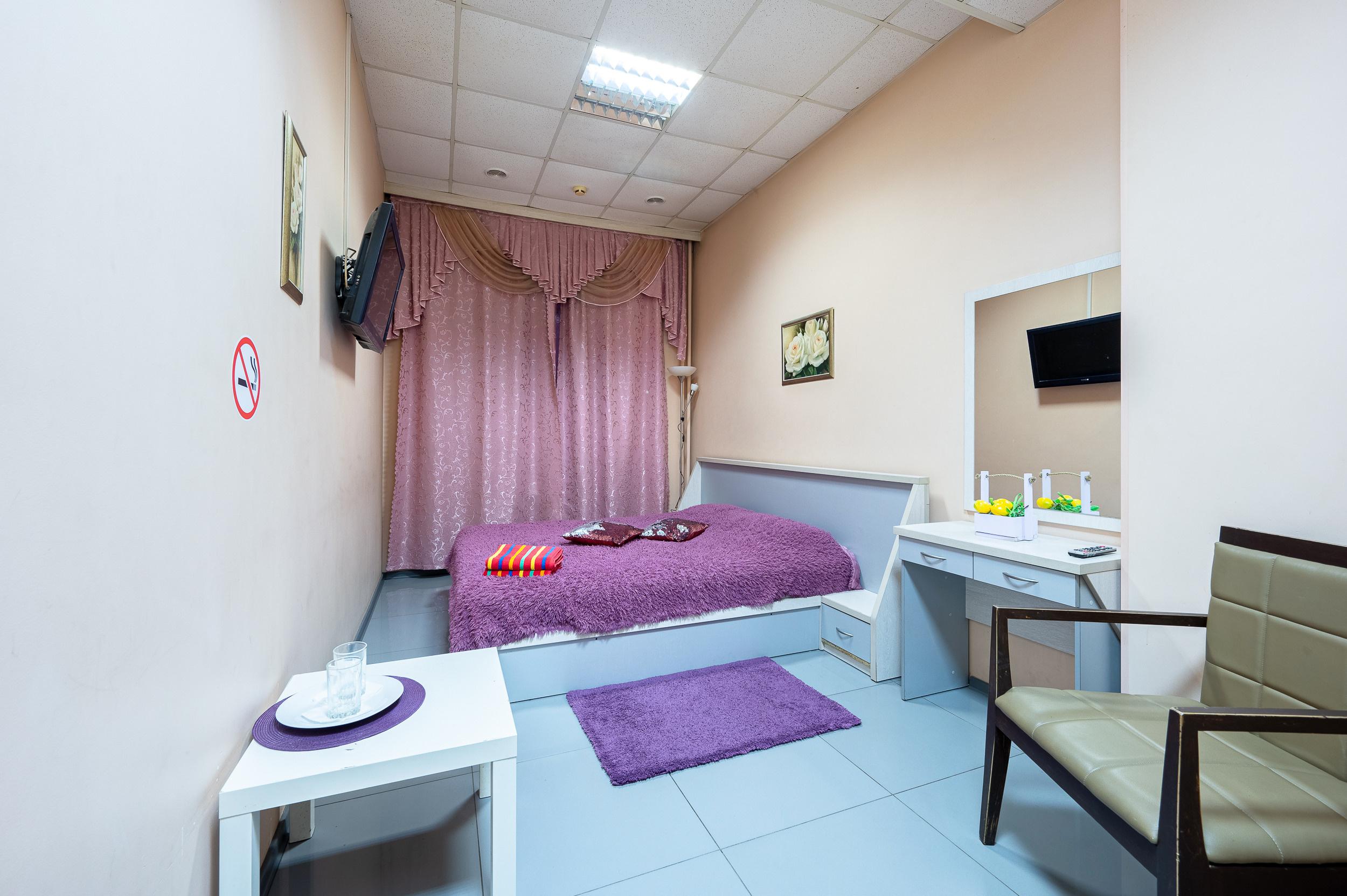 Сеть отелей Лимон санкт-Петербург. Интерьерный фотограф. Фото- видеосъемка недвижимости Санкт-Петербург