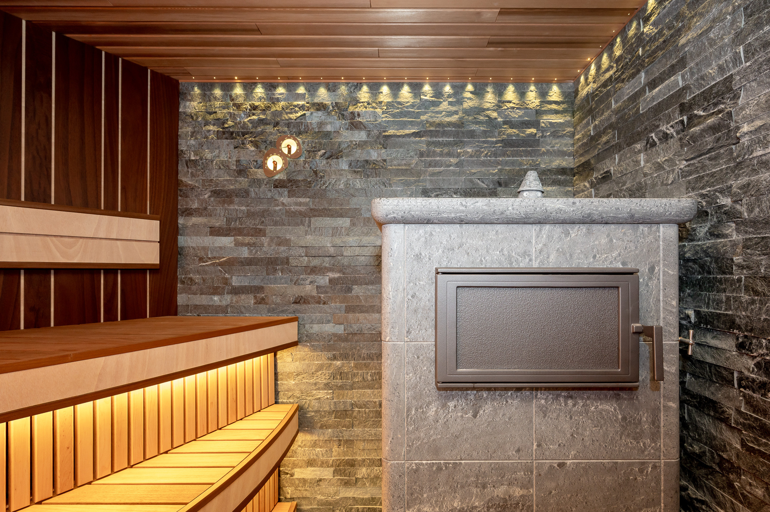 Баня в Ленинградской области. Интерьерный фотограф. Фото- видеосъемка недвижимости Санкт-Петербург