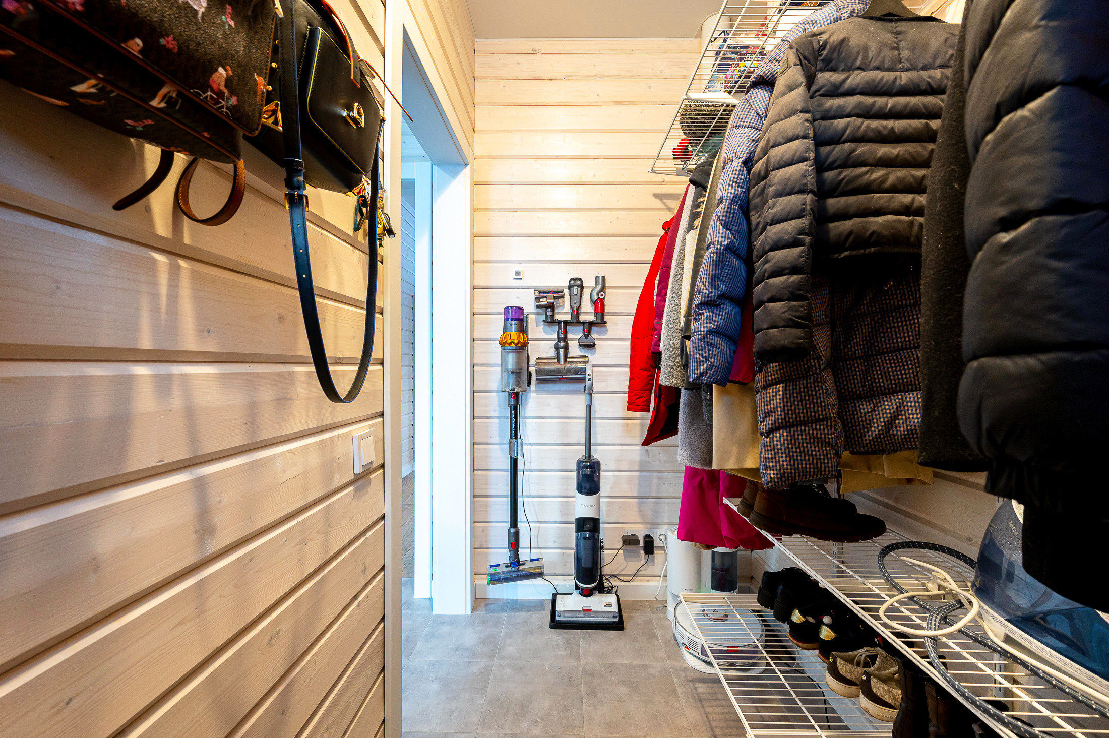 Дом на продажу. Интерьерный фотограф. Фото- видеосъемка недвижимости Санкт-Петербург