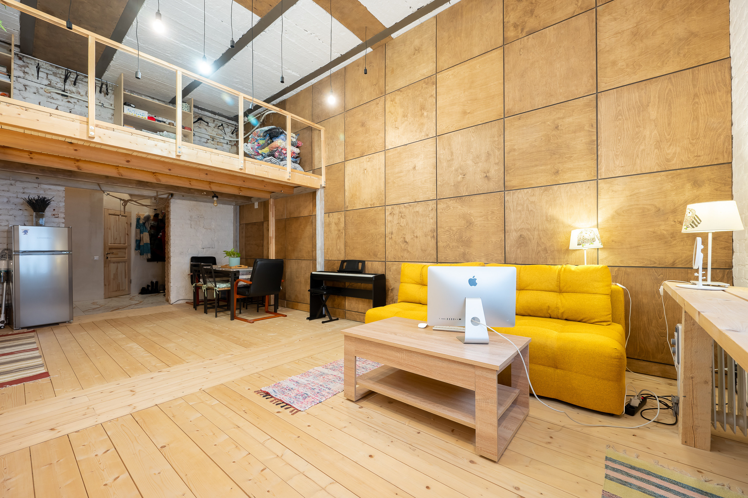 Студия для сдачи в аренду в историческом центре Спб. Интерьерный фотограф. Фото- видеосъемка недвижимости Санкт-Петербург