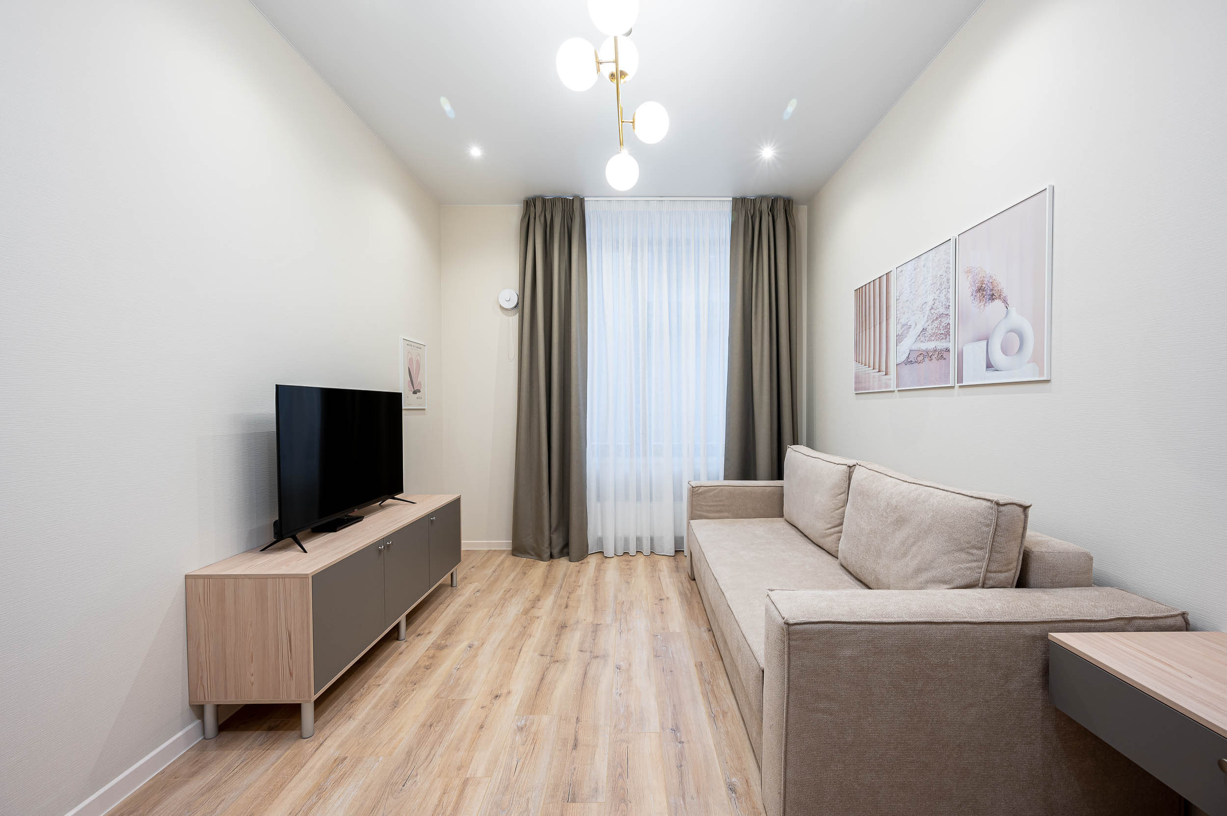 Квартира для аренды. Интерьерный фотограф. Фото- видеосъемка недвижимости Санкт-Петербург