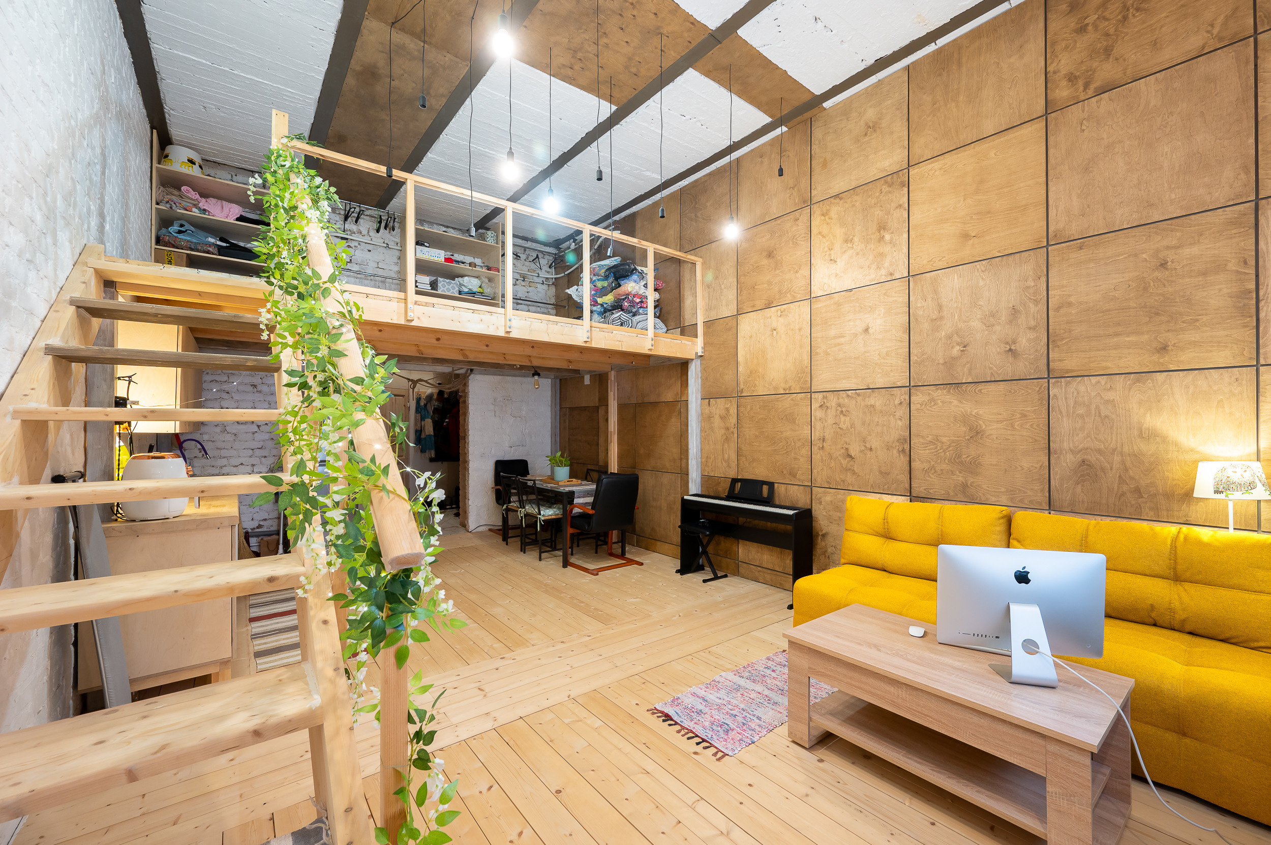 Студия для сдачи в аренду в историческом центре Спб. Интерьерный фотограф. Фото- видеосъемка недвижимости Санкт-Петербург