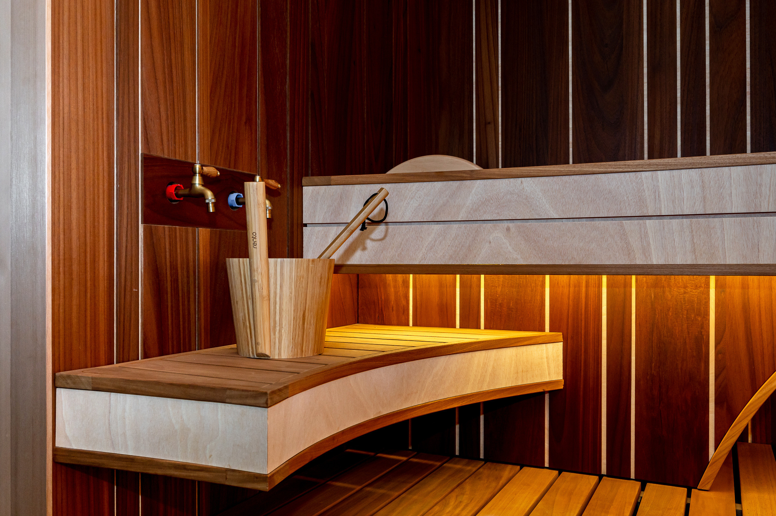 Баня в Ленинградской области. Интерьерный фотограф. Фото- видеосъемка недвижимости Санкт-Петербург