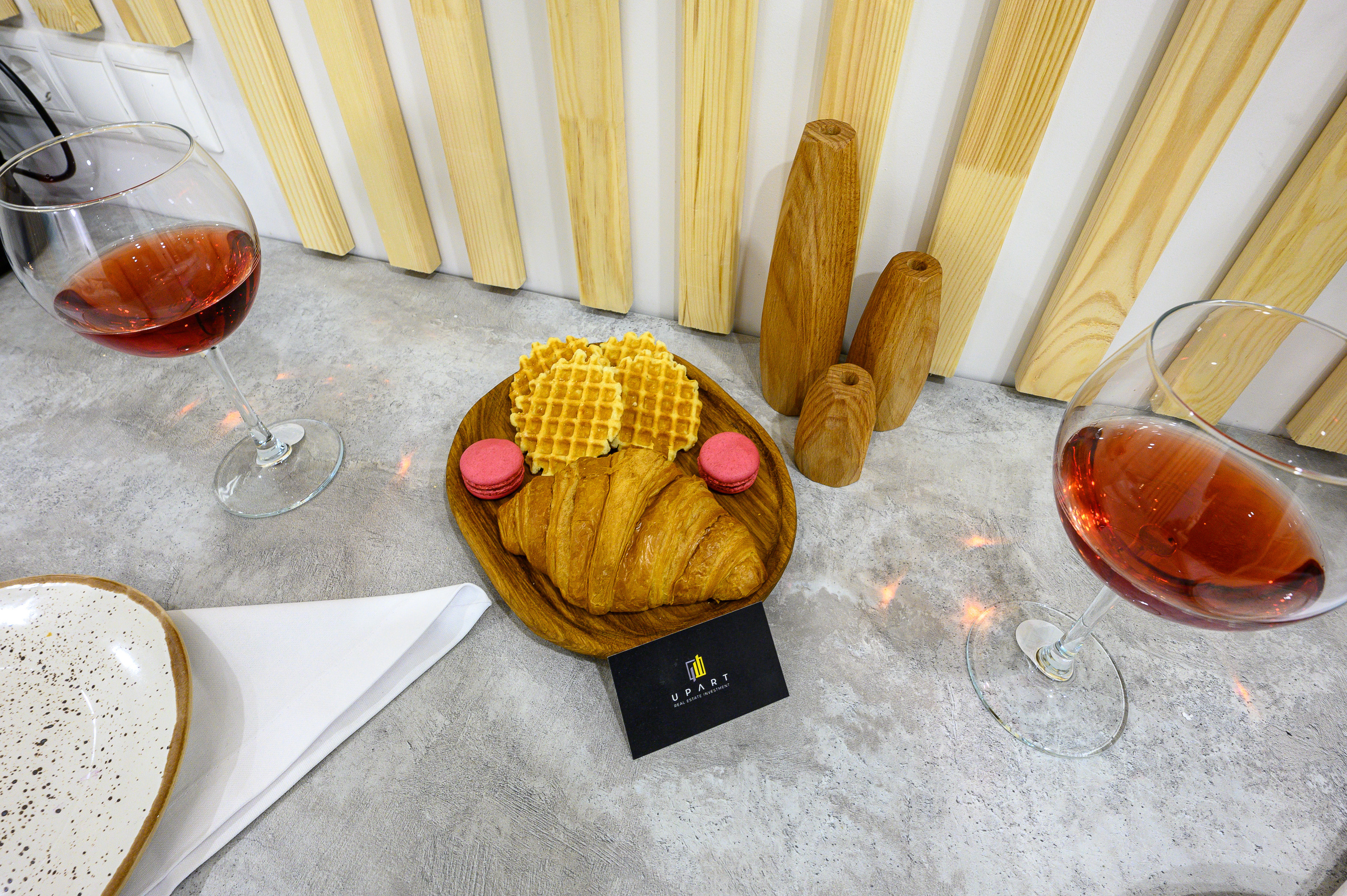 Студия под сдачу в аренду. Интерьерный фотограф. Фото- видеосъемка недвижимости Санкт-Петербург