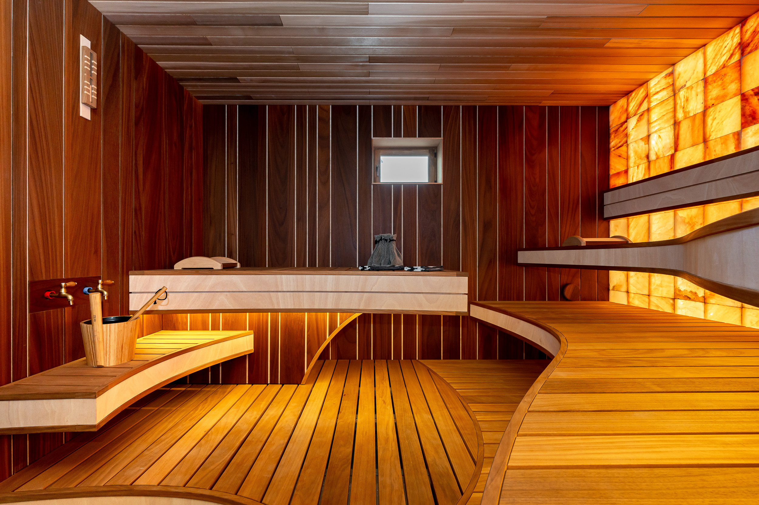 Баня в Ленинградской области. Интерьерный фотограф. Фото- видеосъемка недвижимости Санкт-Петербург