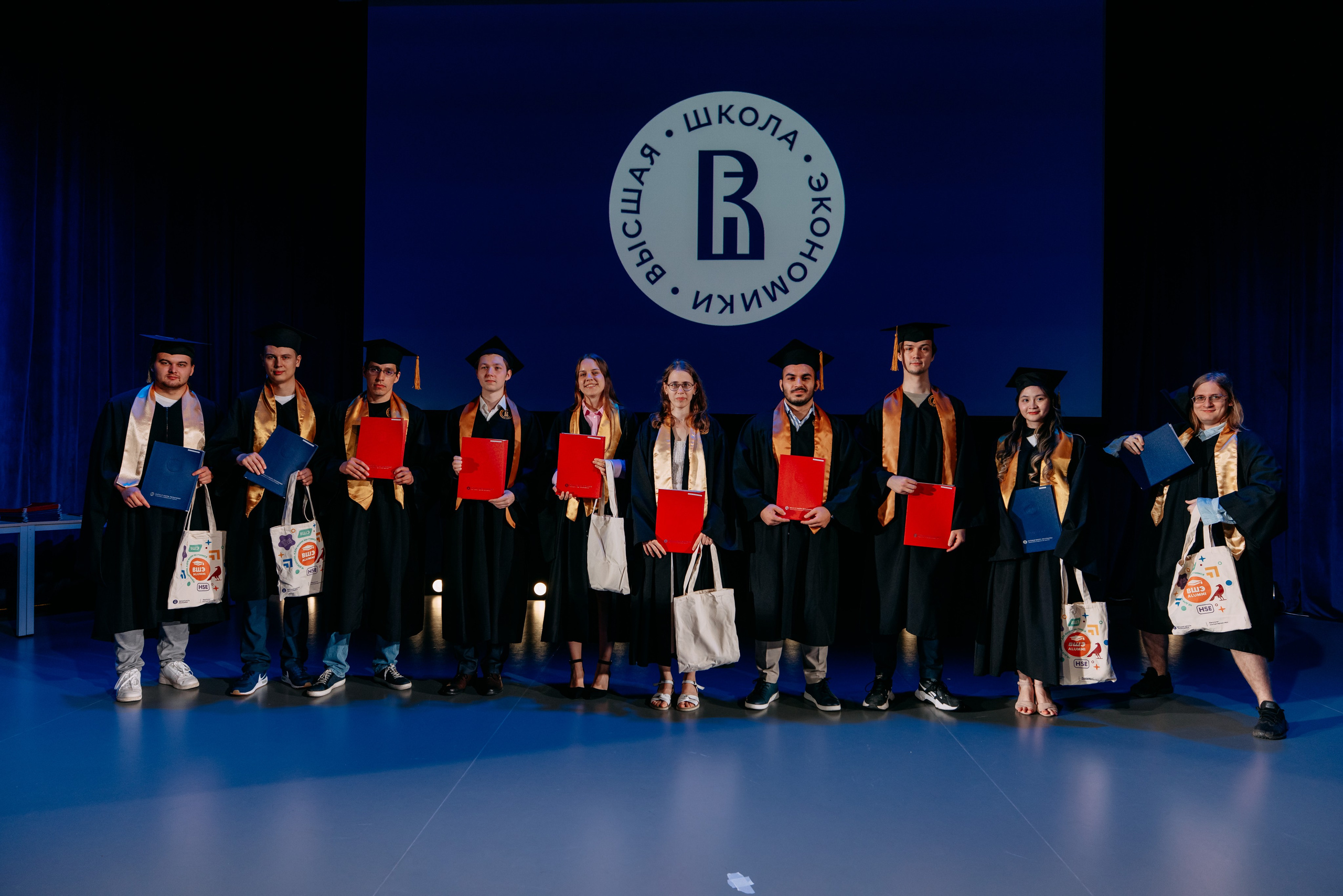 Вручение дипломов. Фото и видео съемка. Андрей Ионов