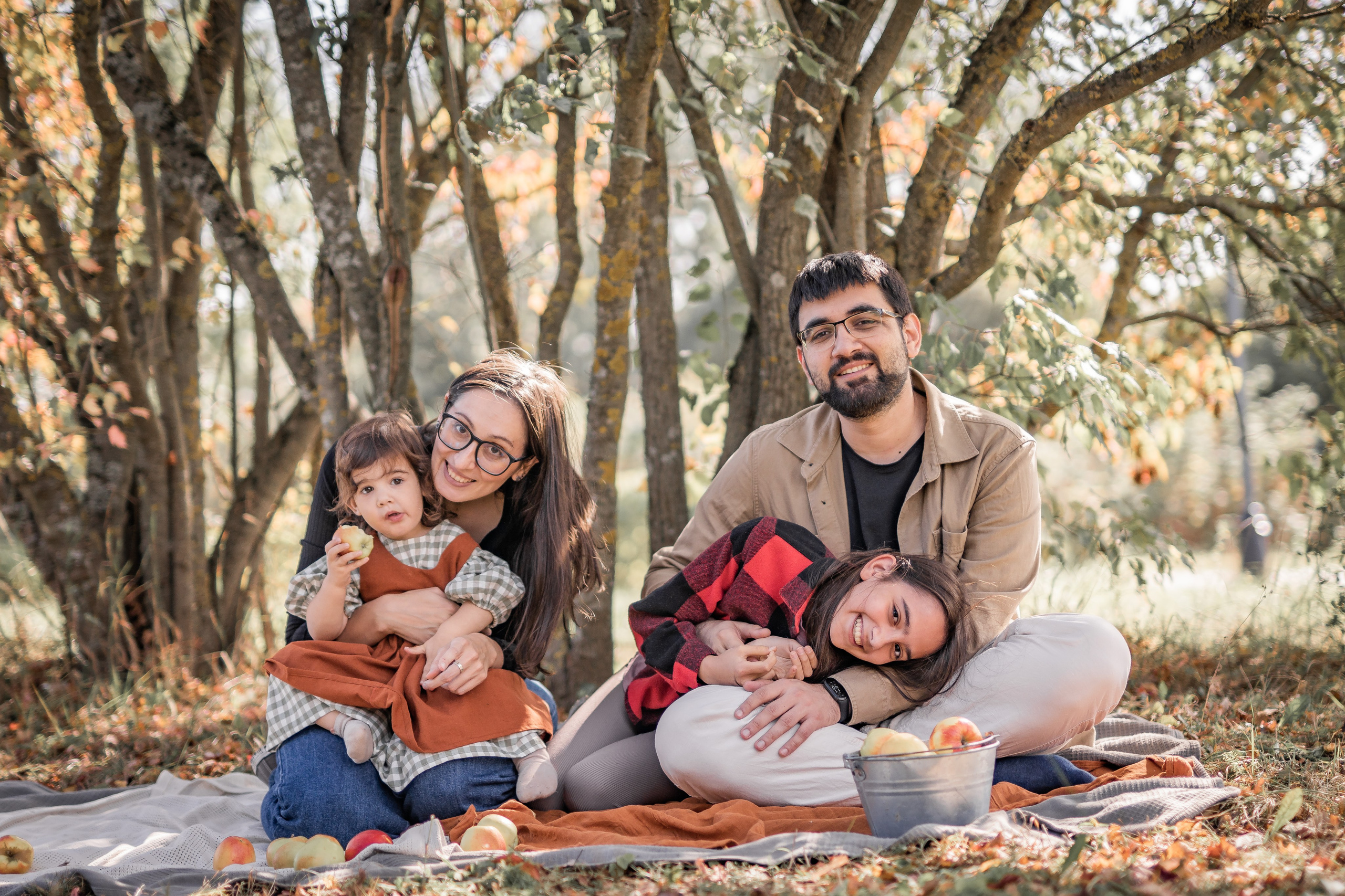 Яблоки. Семейный фотограф Ефремова Виктория