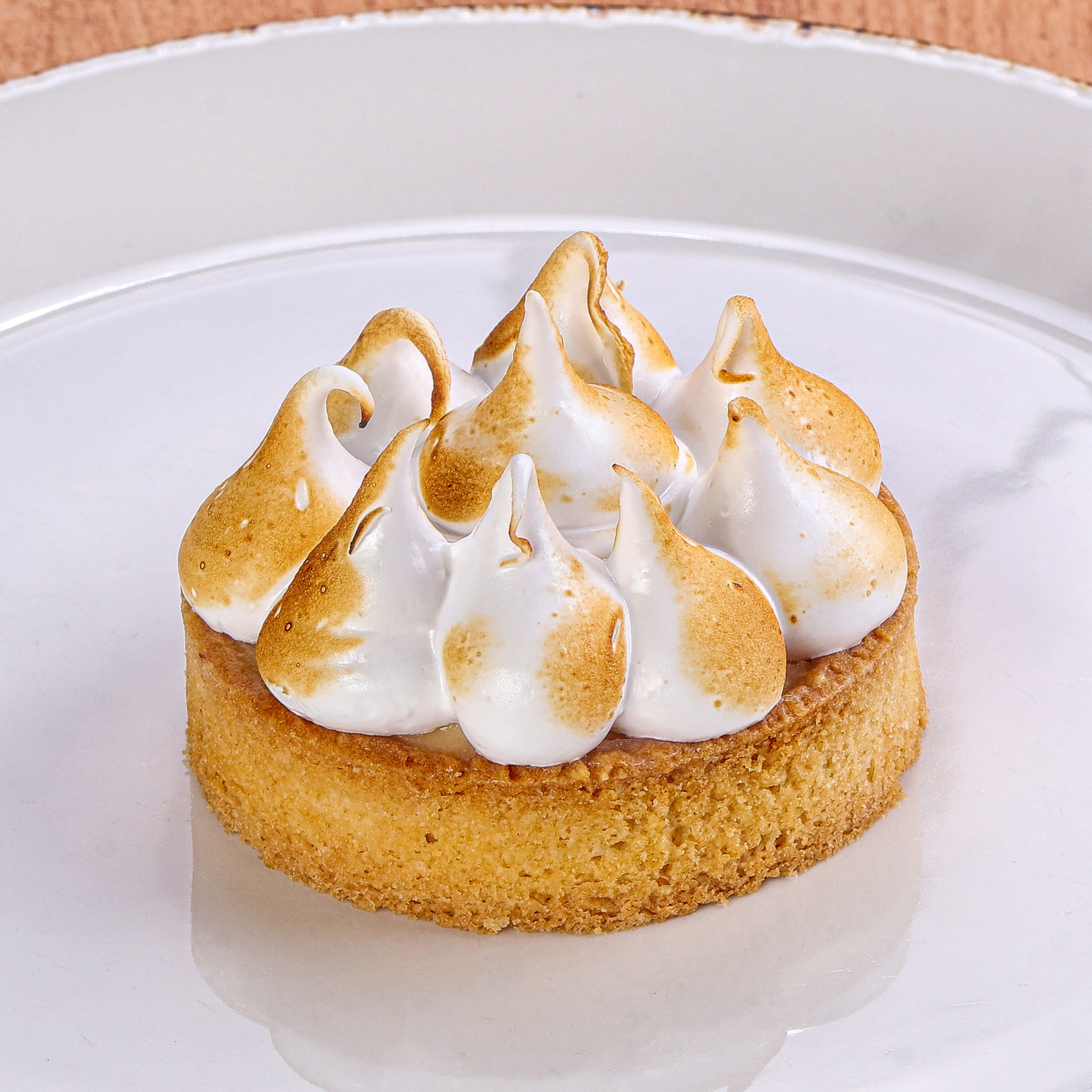 Фотосъемка десертов и выпечки. Заказ по тел.: +7 (906) 006-90-22. Фуд-фотограф Андрей Старостин — съемка еды в Москве. 9000 руб. в час