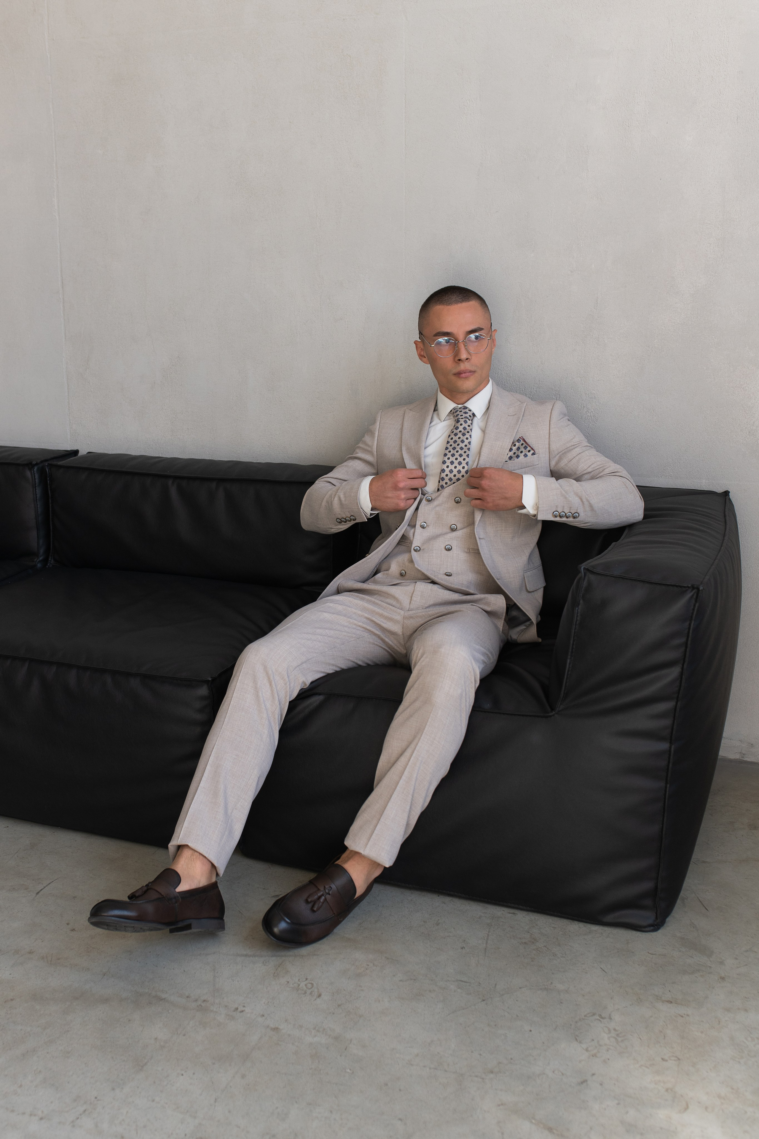 Контент-съёмка для бренда мужских костюмов «Дом Капитана». Свадебный фотограф Екатеринбург/Челябинск — Любовь Волохова