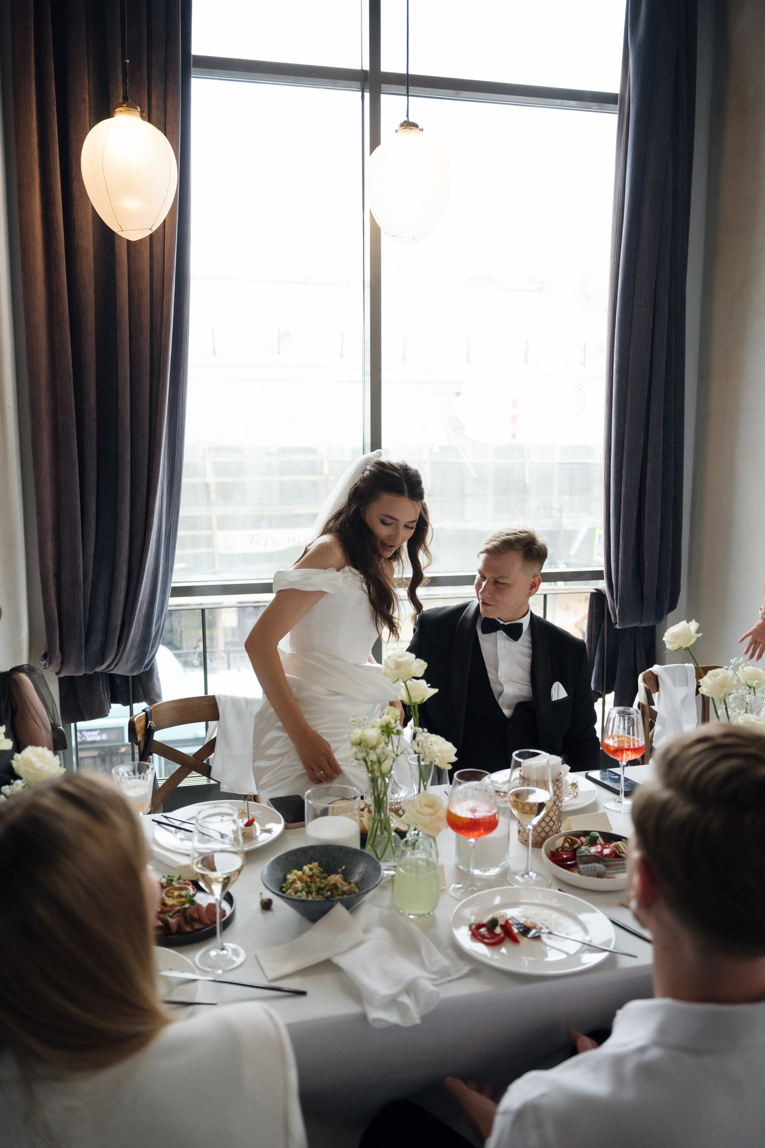 Social club. Свадебный фотограф в Петербурге Таша Вайб