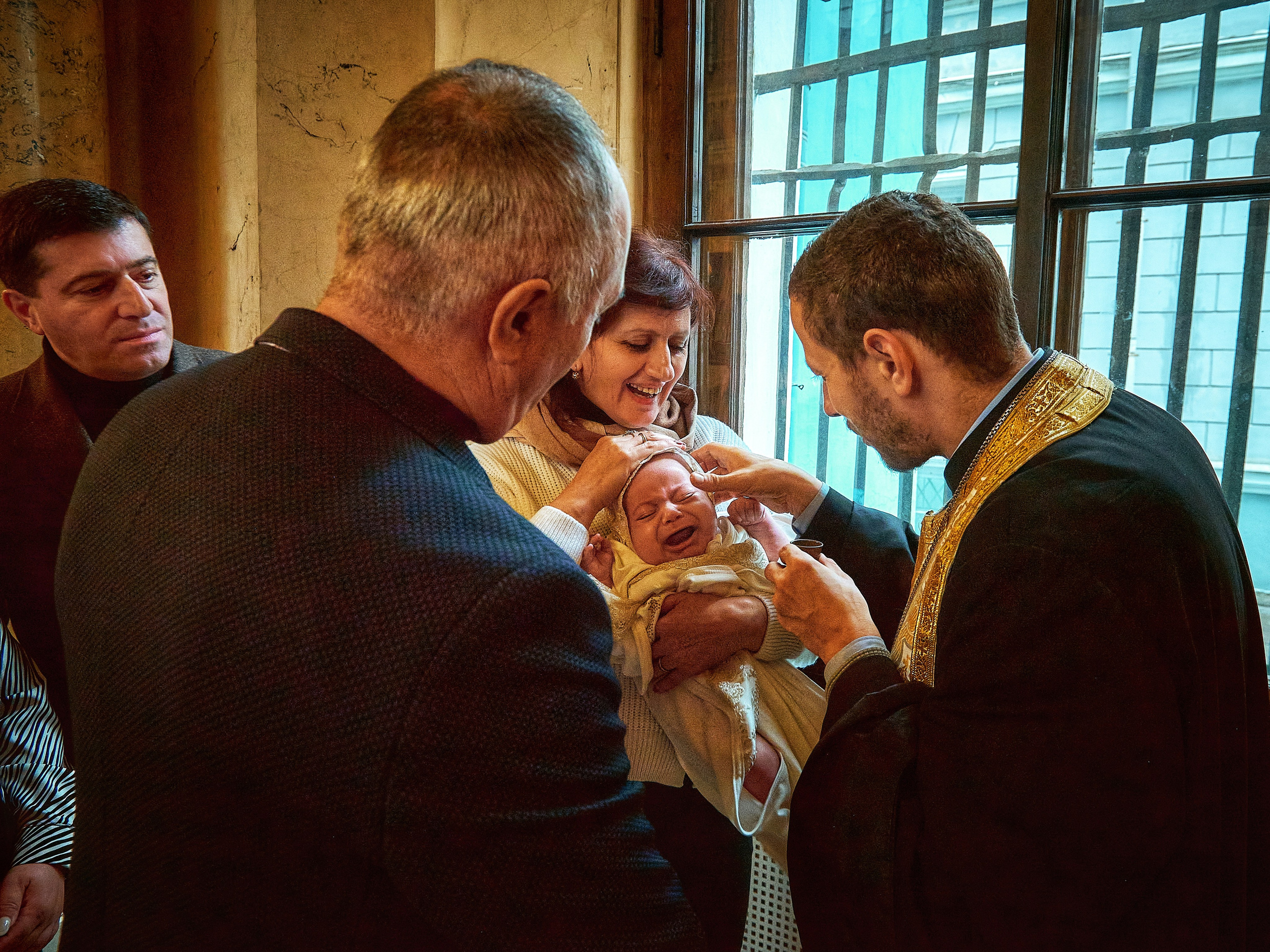 Крещение Марка | «Армянская апостольская церковь Святой Екатерины». Свадебный фотограф в Санкт-Петербурге Славин Денис