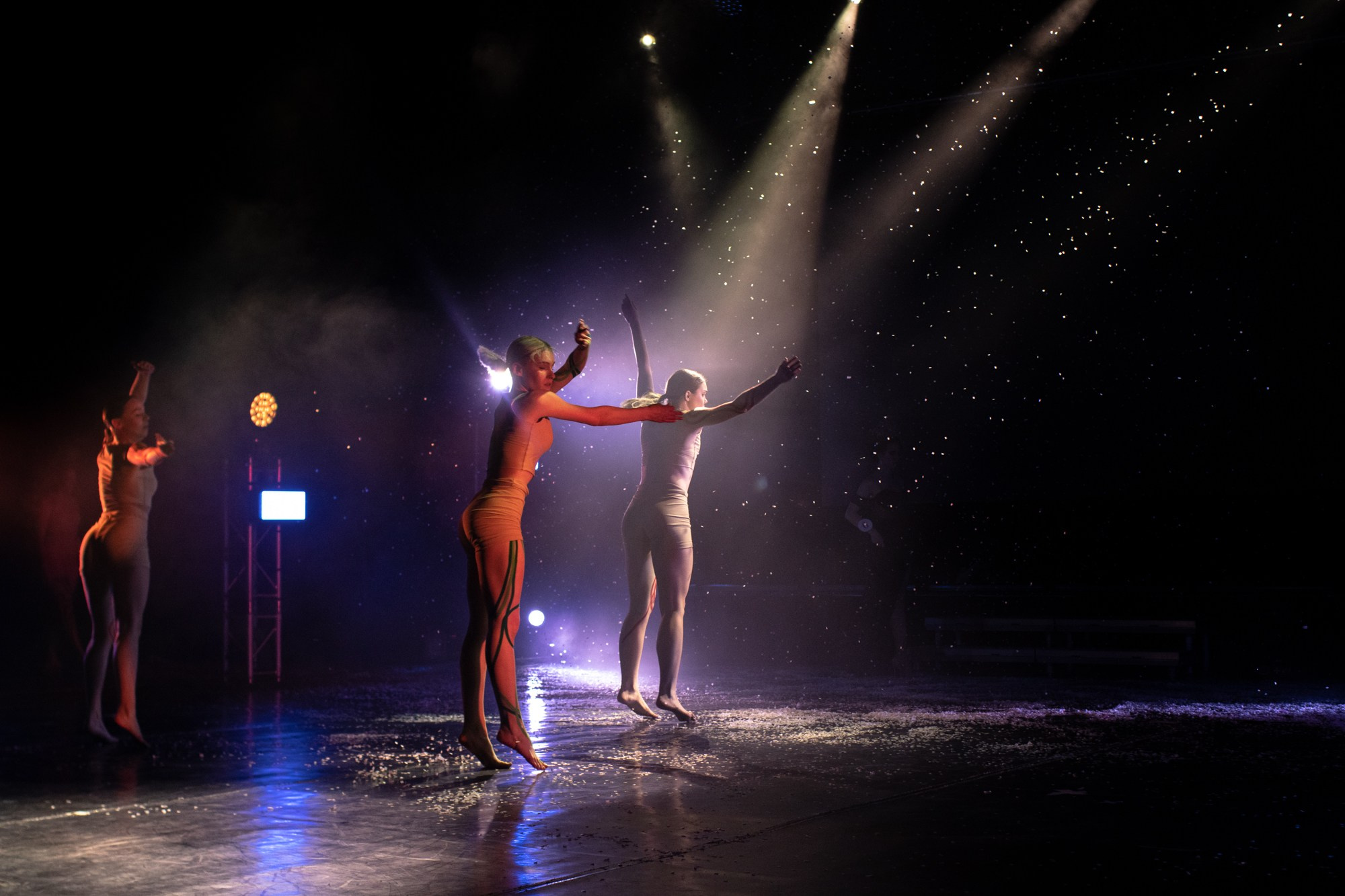 Конкурс красоты Мисс КубГУ 2021. Репортажный, промышленный и маркетплейс-фотограф Дмитрий Чернат