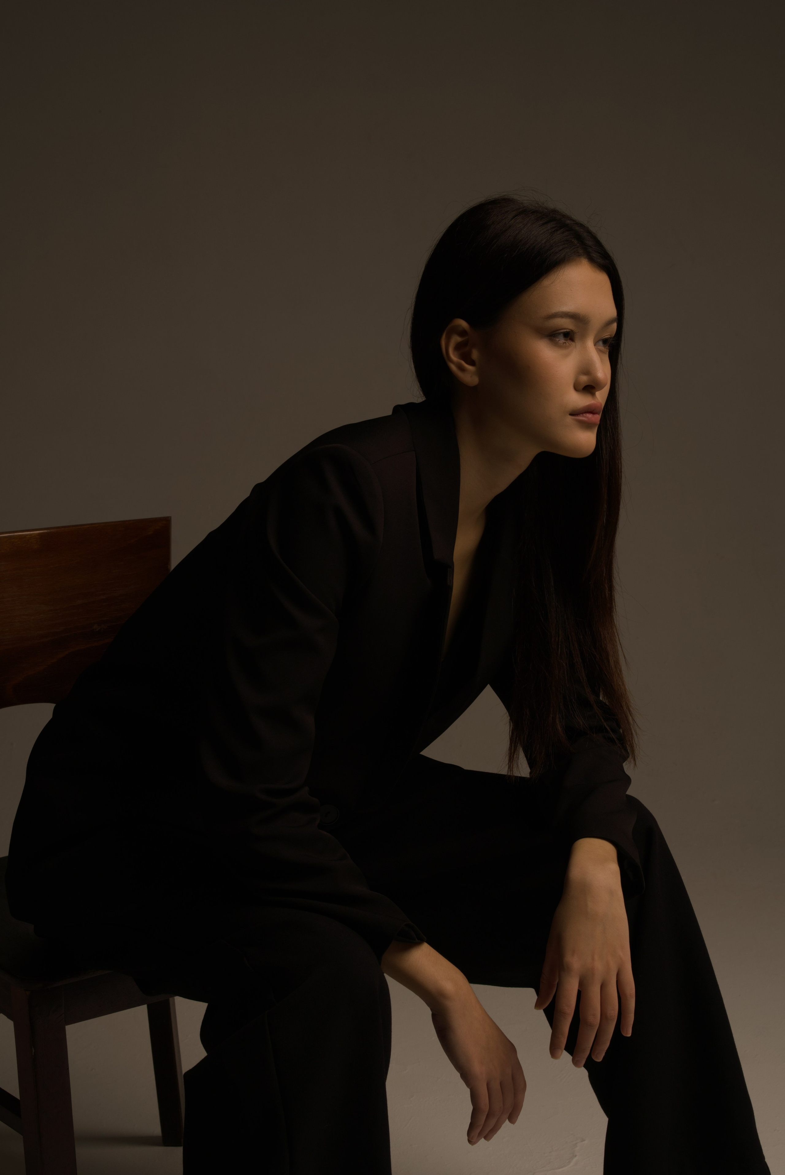 Деловой стиль со вспышкой. Мир глазами Саши Д