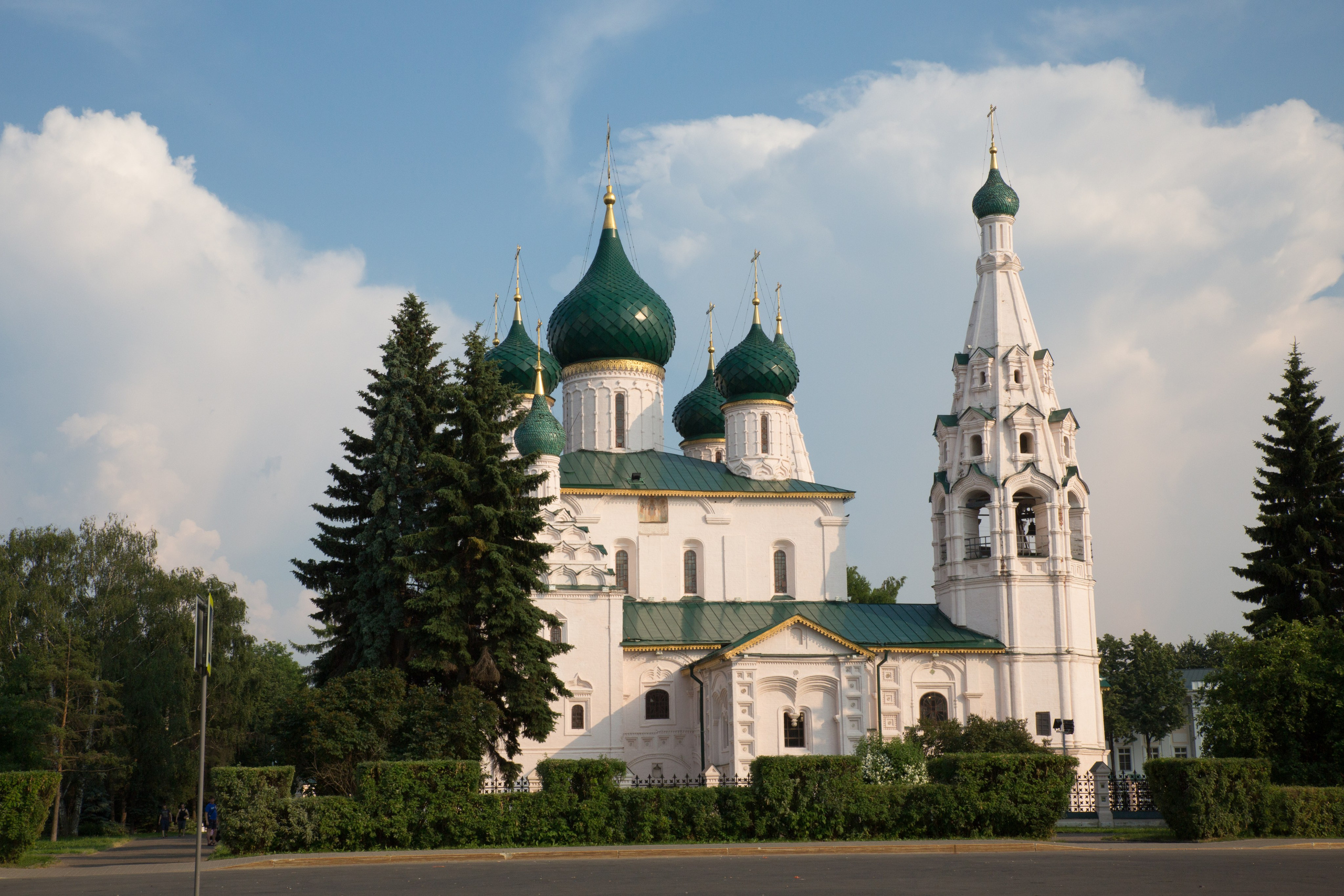 Г. Ярославль. Студия Максима Белослюдцева