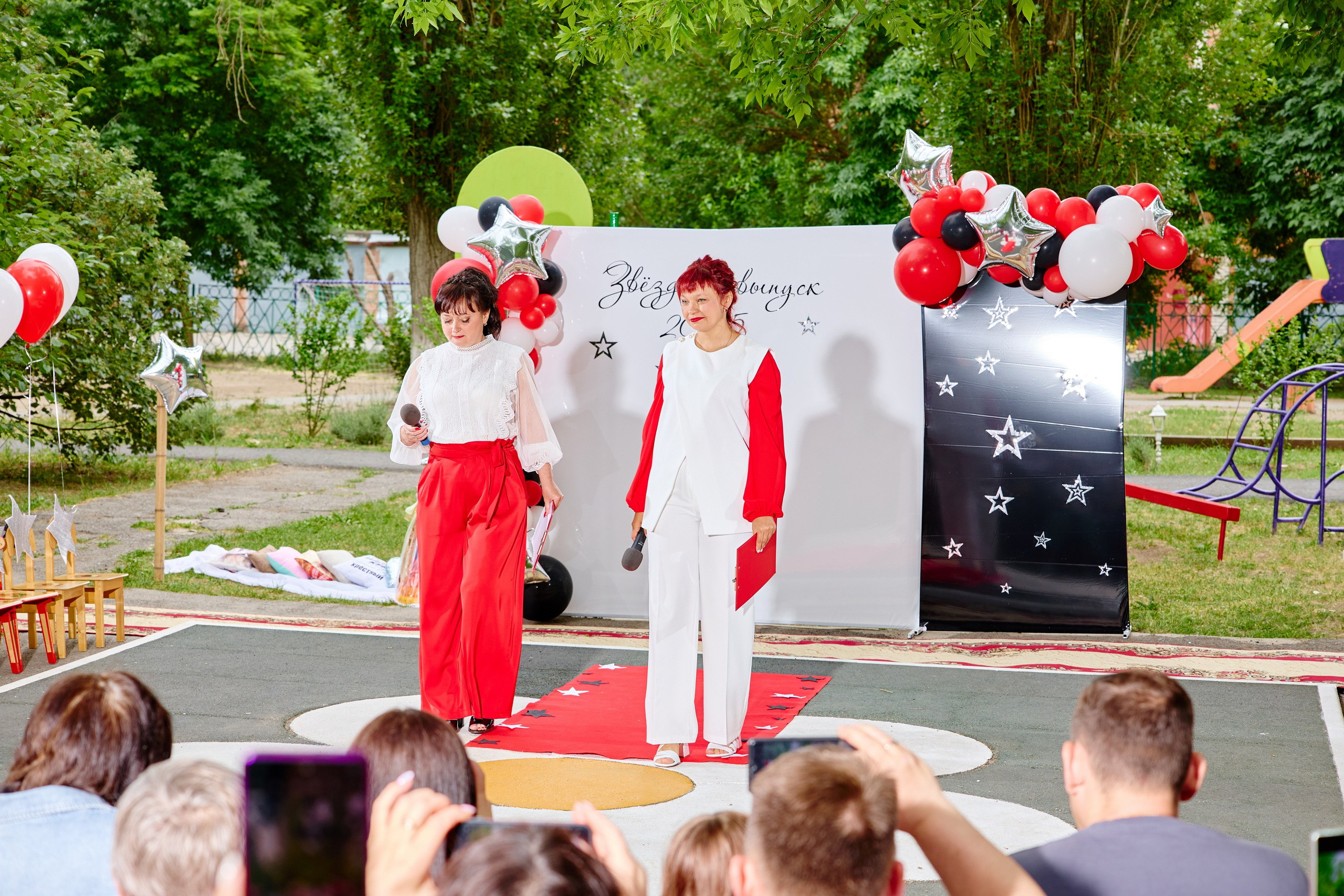 Выпускной 45 сад. Фотограф Выпускные альбомы Таганрог Сергей Коробченко