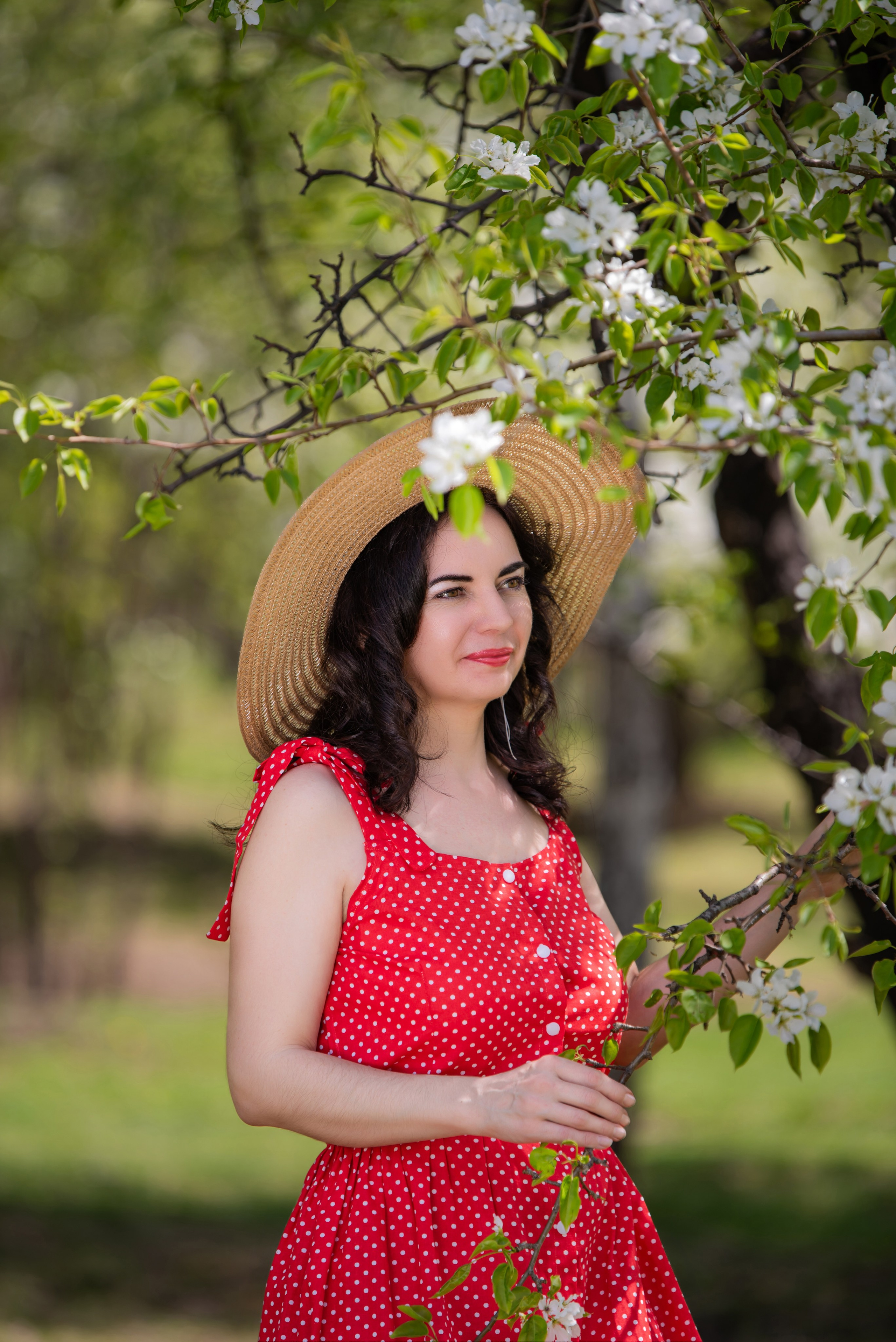 Фэмилилук платье красное в&nbsp;горошек в аренду на фотосессию в Иркутске