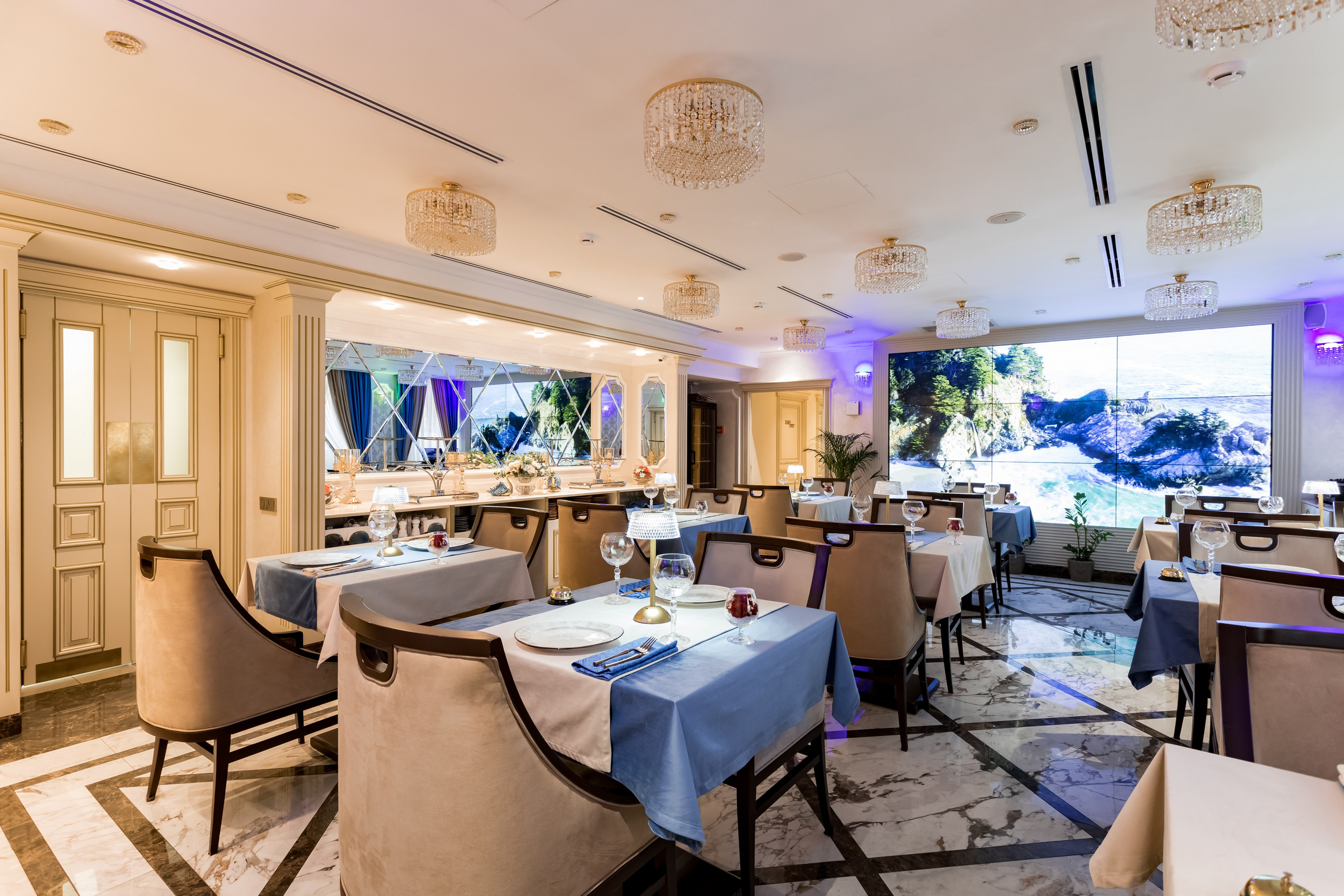 Фотосъемка для ресторана Волшебная арфа. Интерьеры, Контент, Портреты | Фотограф в Москве Дани Терно