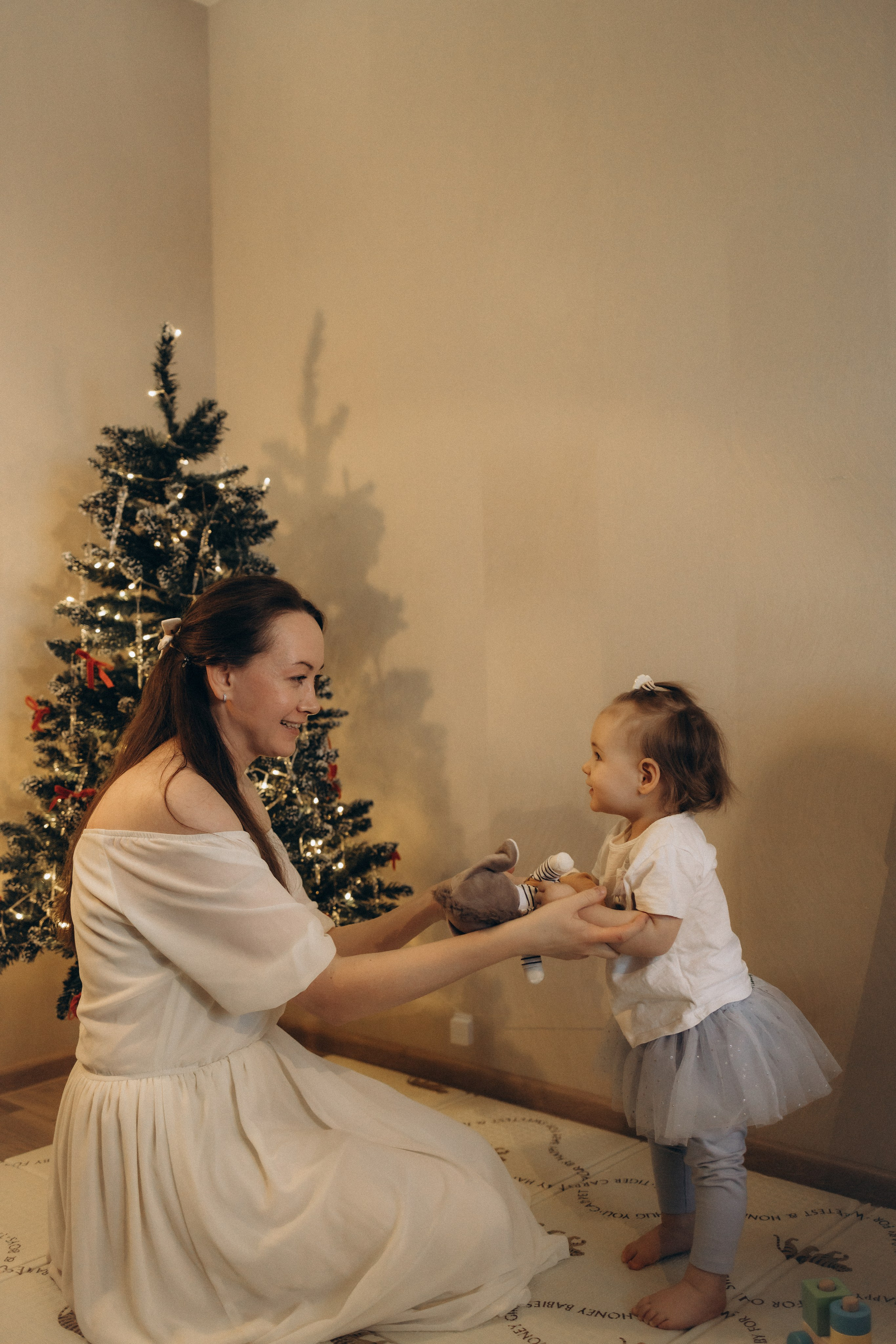 Семейная фотоистория и история мамы и малыша. Семейный фотограф в Санкт-Петербурге Мария Соколова