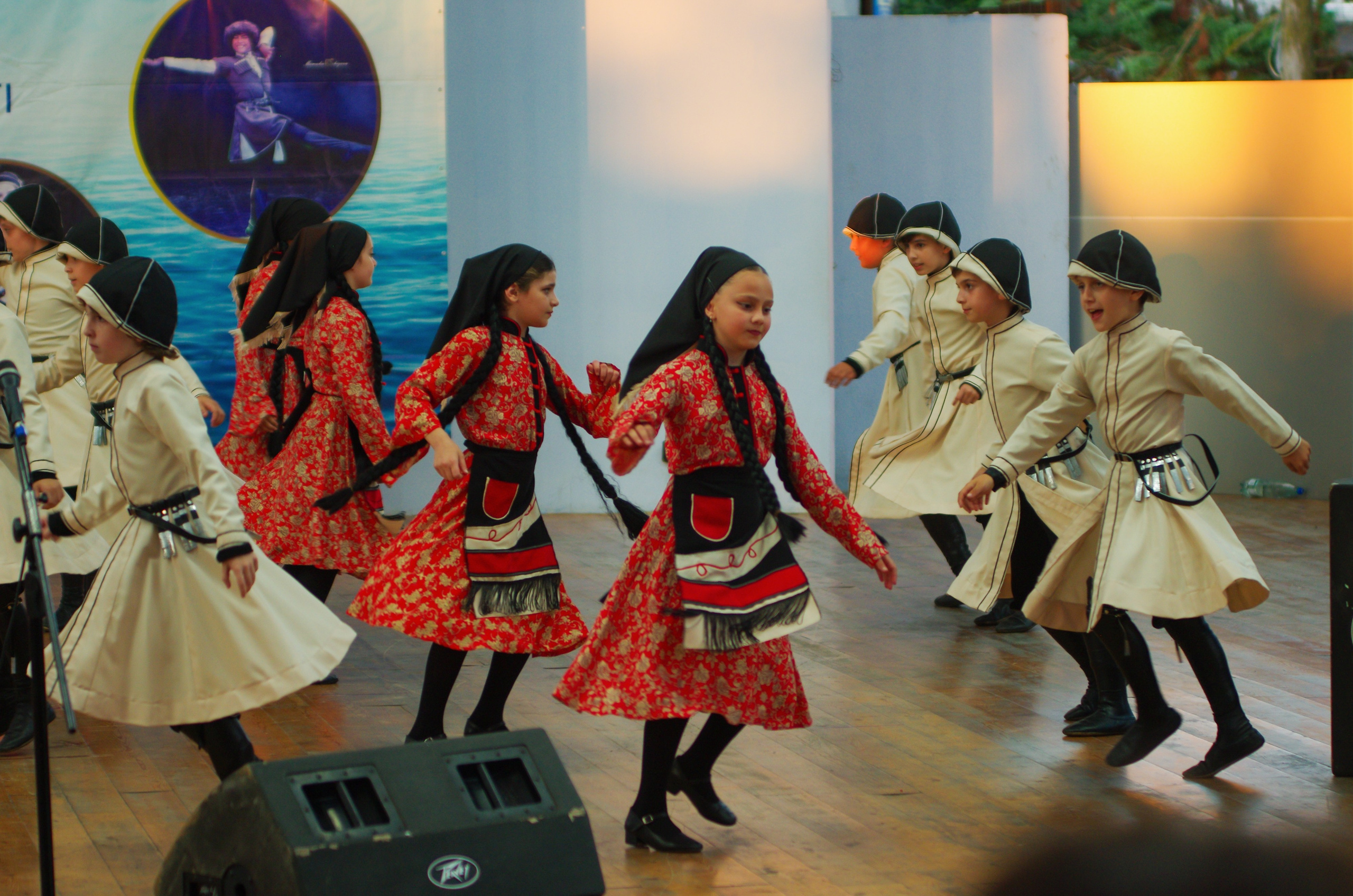 Кабулети Танцы. Портретный фотограф Денис Милютин