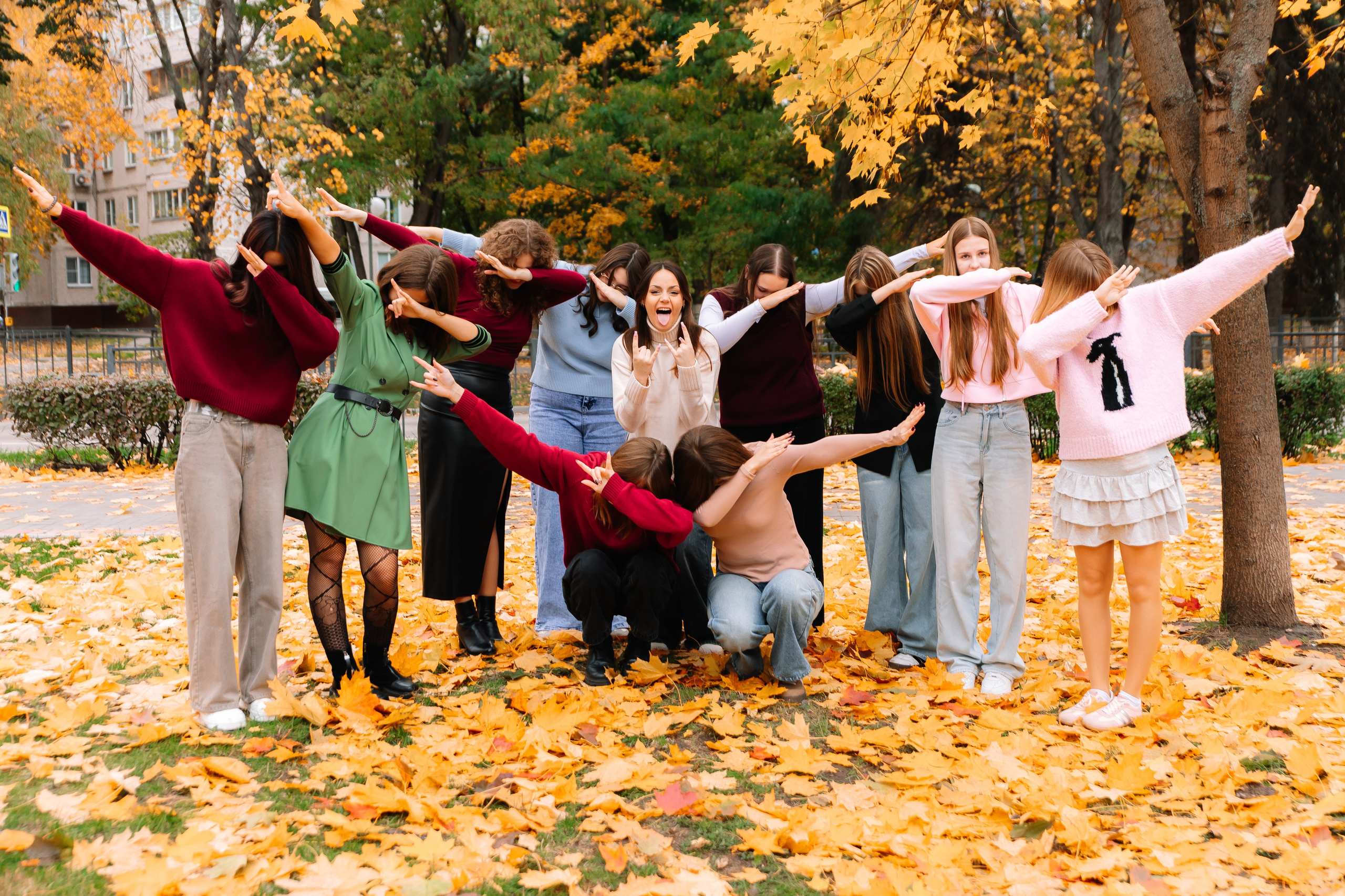 ОСЕННИЕ СТАРШИЕ КЛАССЫ. Свадебный и семейный фотограф в Курске и Курчатове