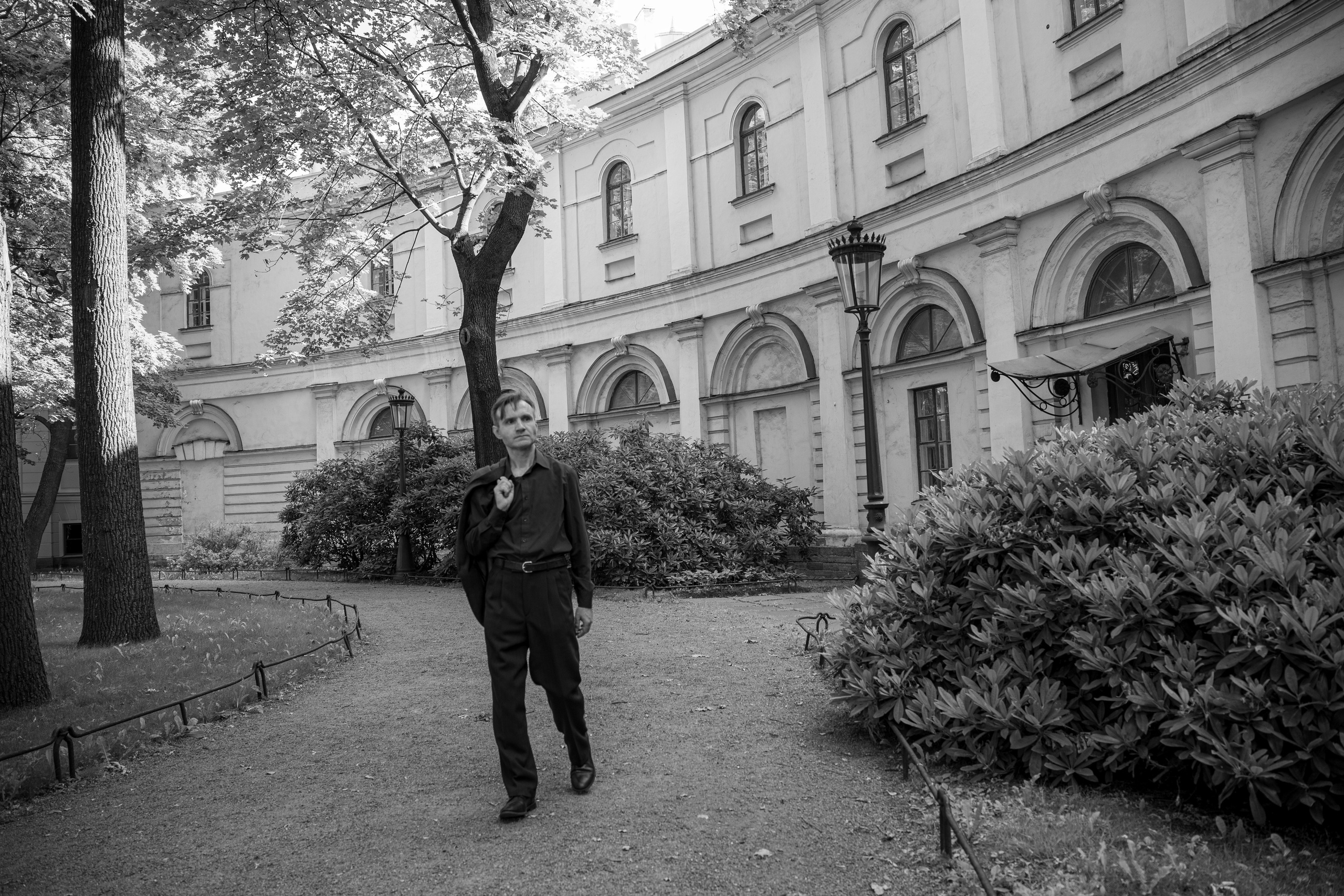 Прогулка с артистом театра и кино. Студийный и портретный фотограф в САНКТ-ПЕТЕРБУРГЕИрина Махаон