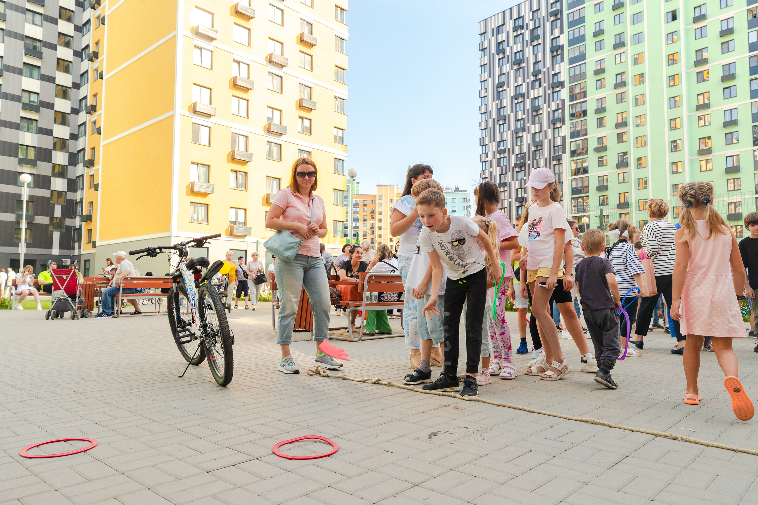 Праздник для жителей ЖК ЛУЧИ. Виктория Зудина — фотограф в Москве